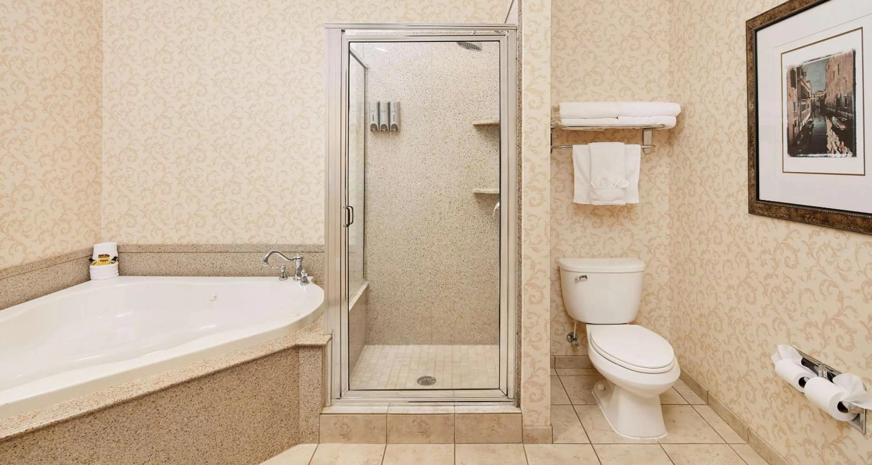 Bathroom in Best Western Plus Abbey Inn