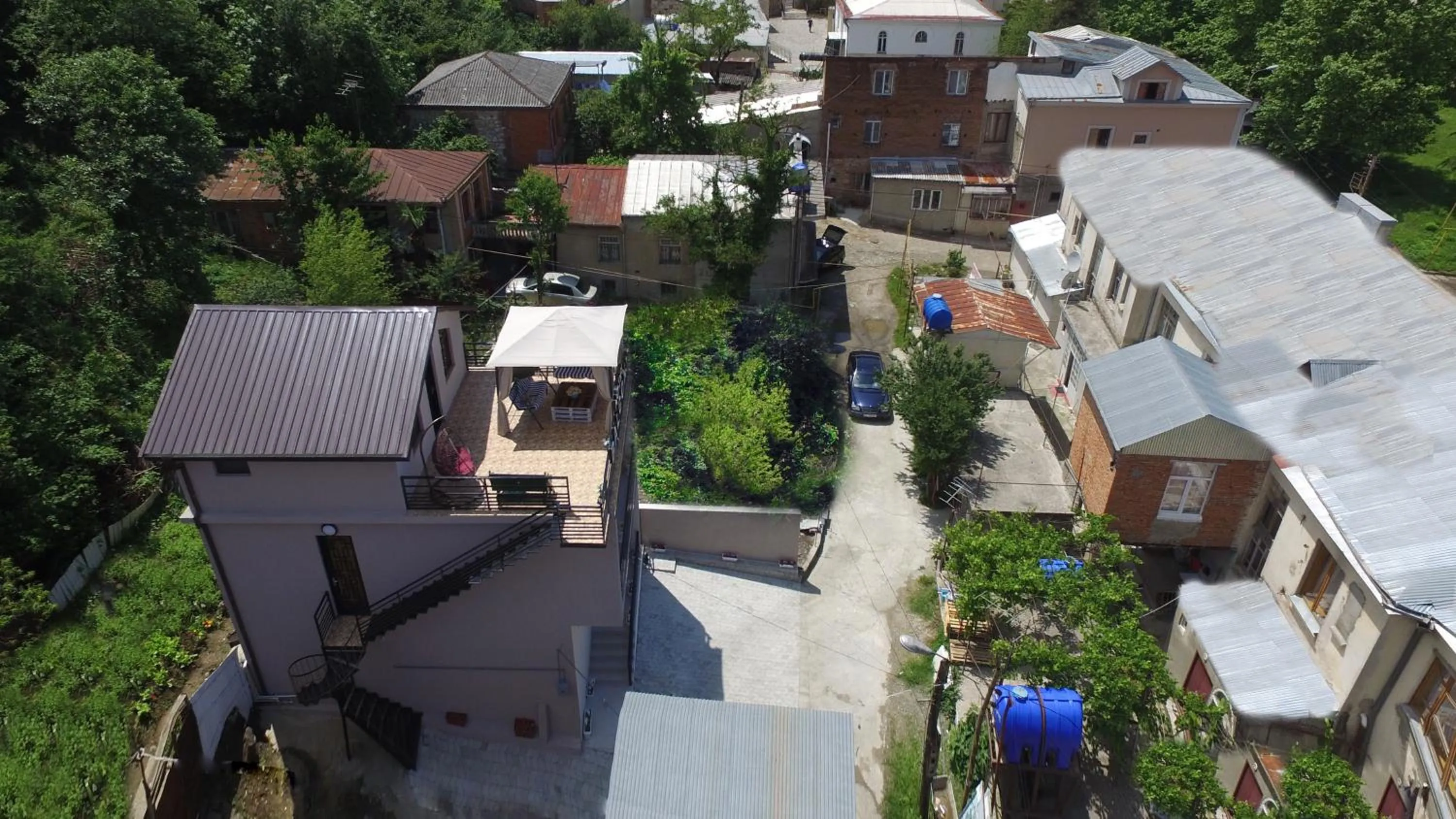 Property building in Hotel Balcony