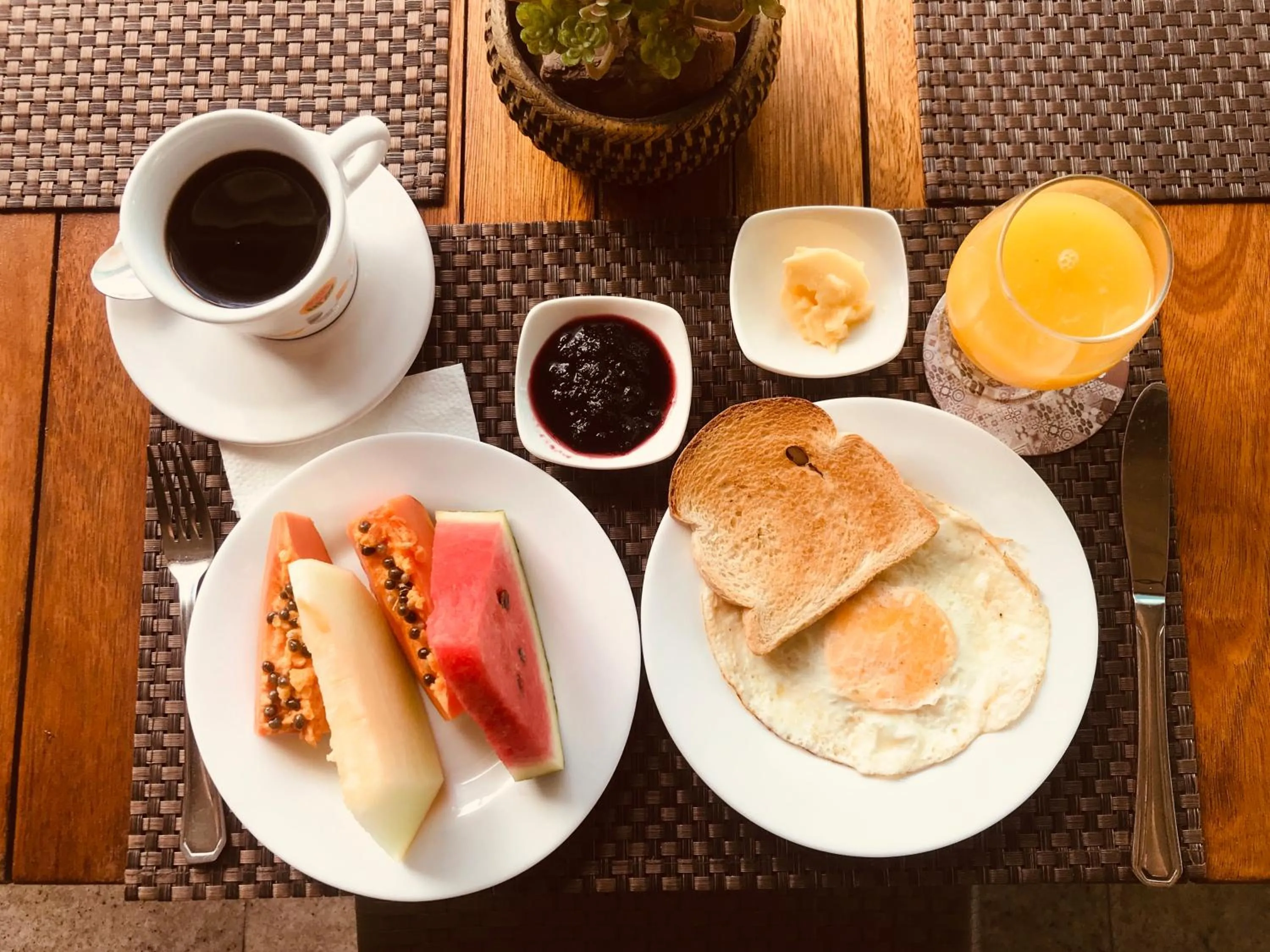Breakfast in Hotel Barramares