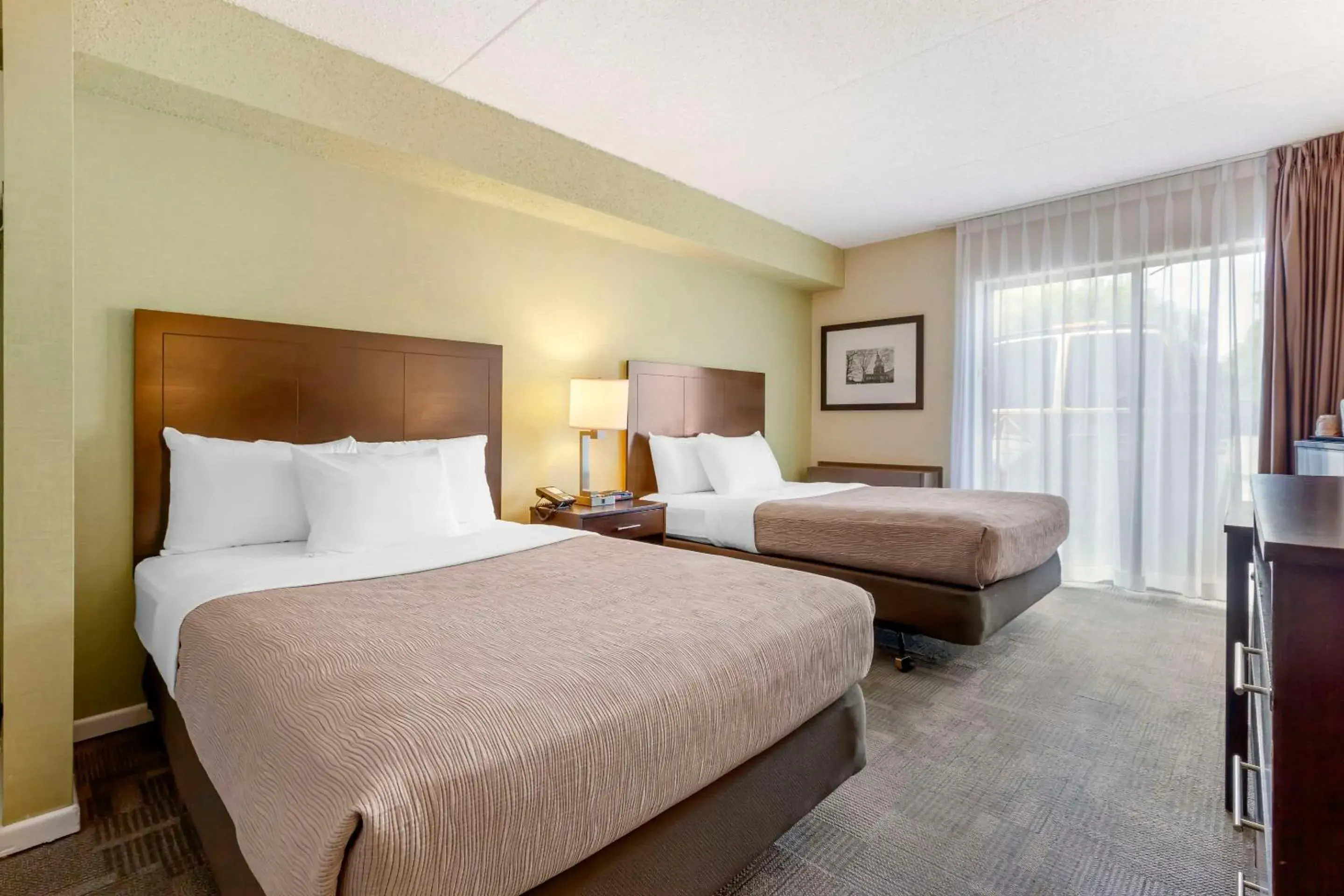 Bedroom, Bed in Quality Inn Bedroom, Bed in Quality Inn