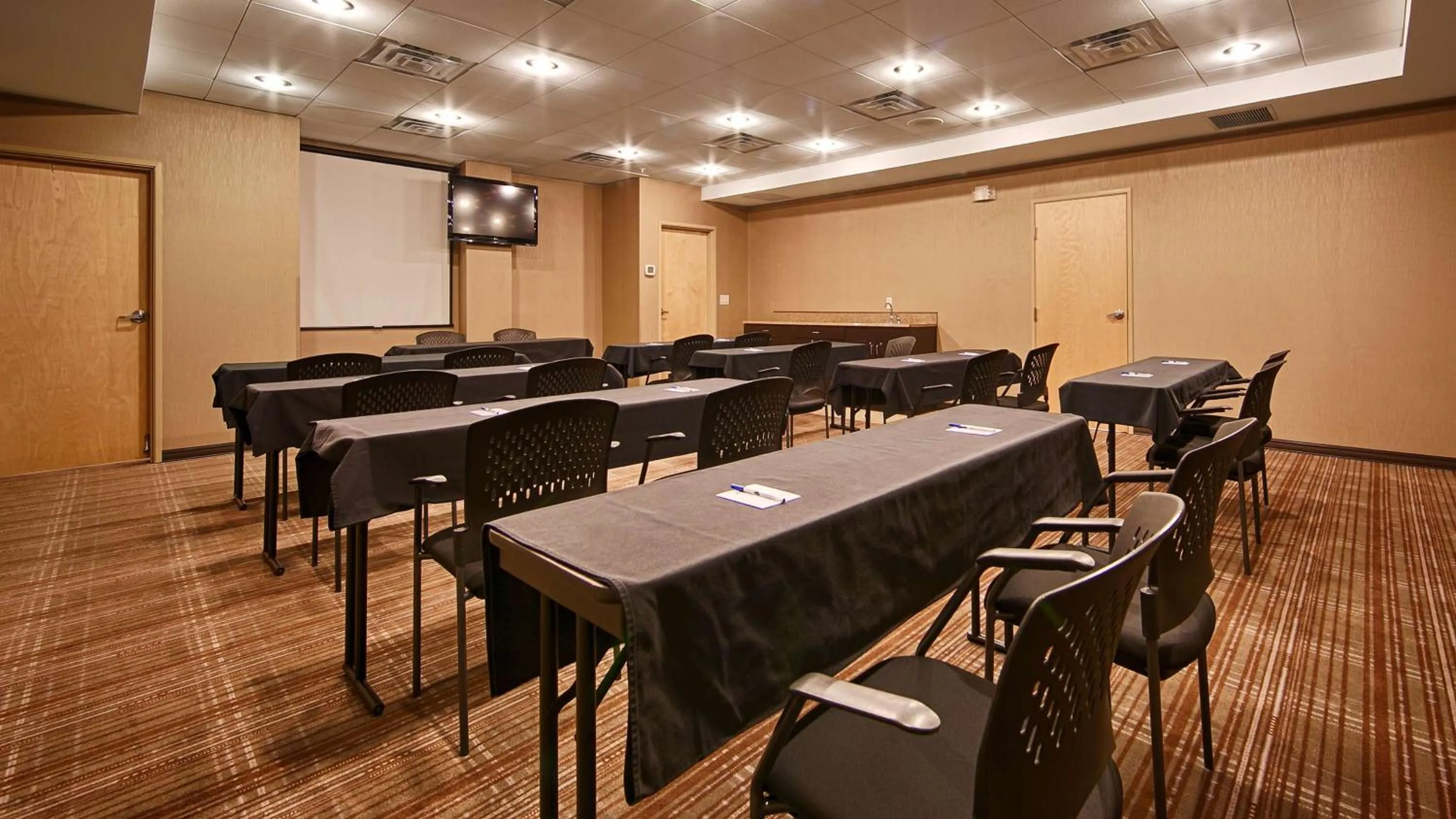 On site in Sonesta Essential Indianapolis Airport