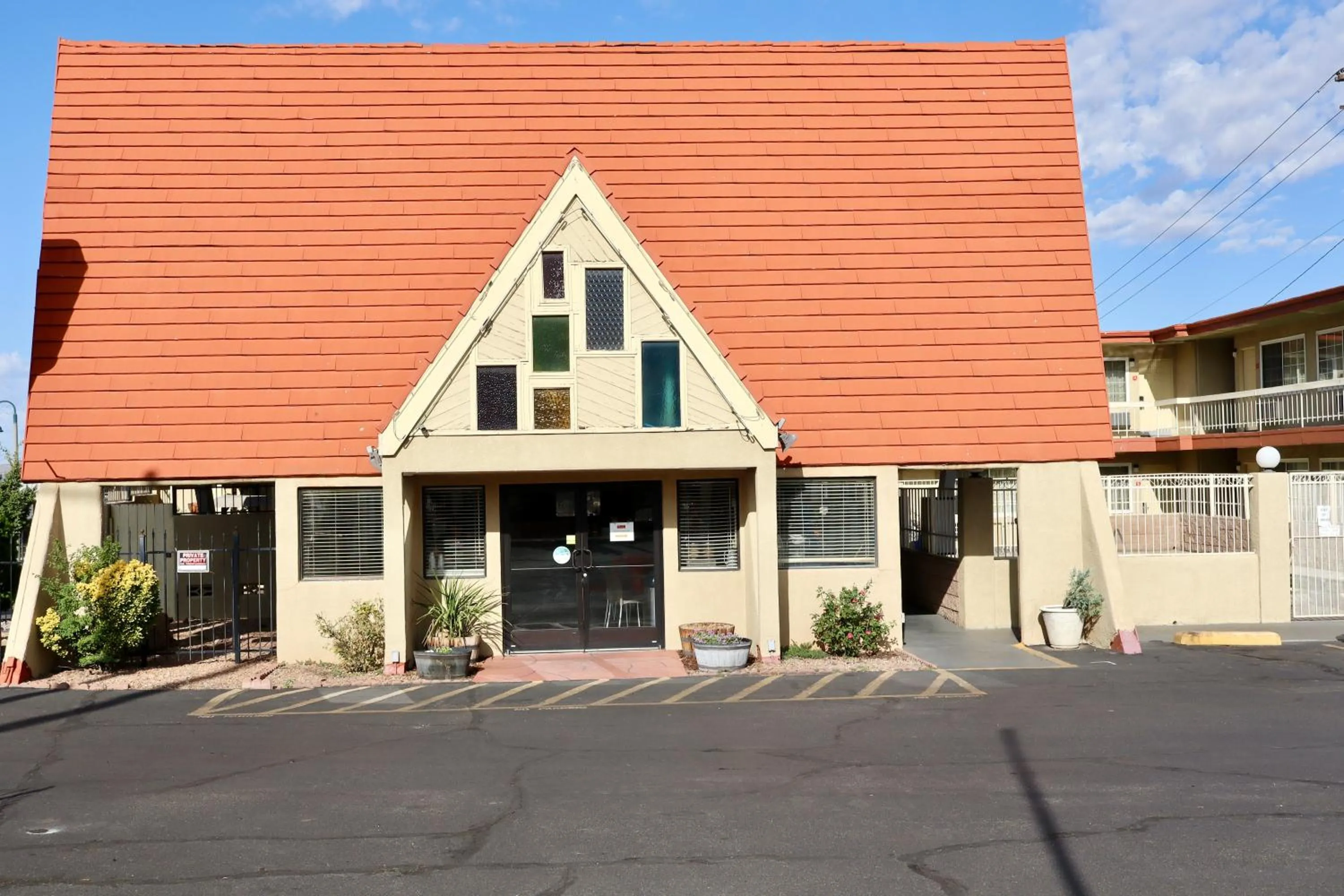 Property building in Super 8 by Wyndham Albuquerque Downtown