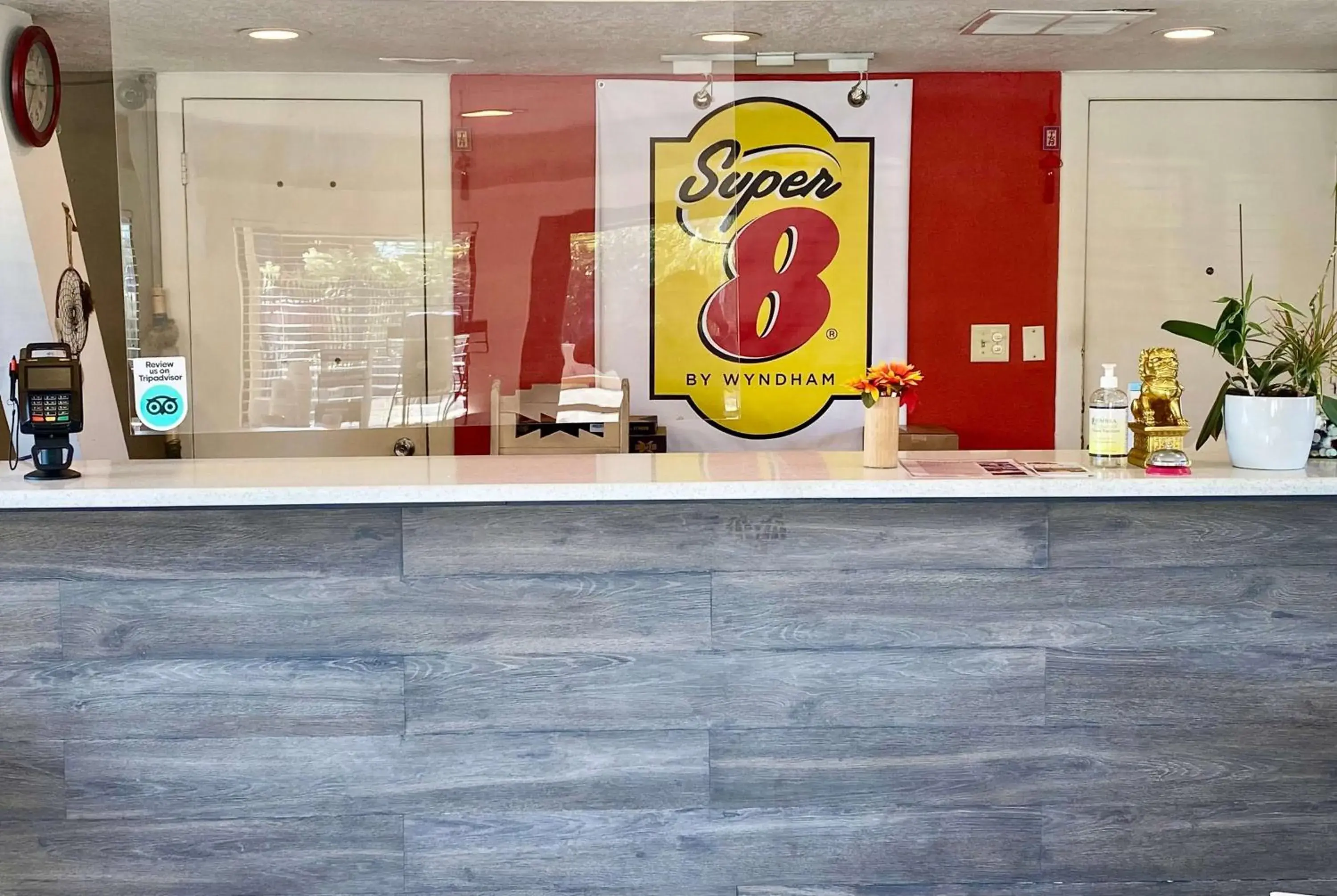 Lobby or reception in Super 8 by Wyndham Albuquerque Downtown Lobby or reception in Super 8 by Wyndham Albuquerque Downtown
