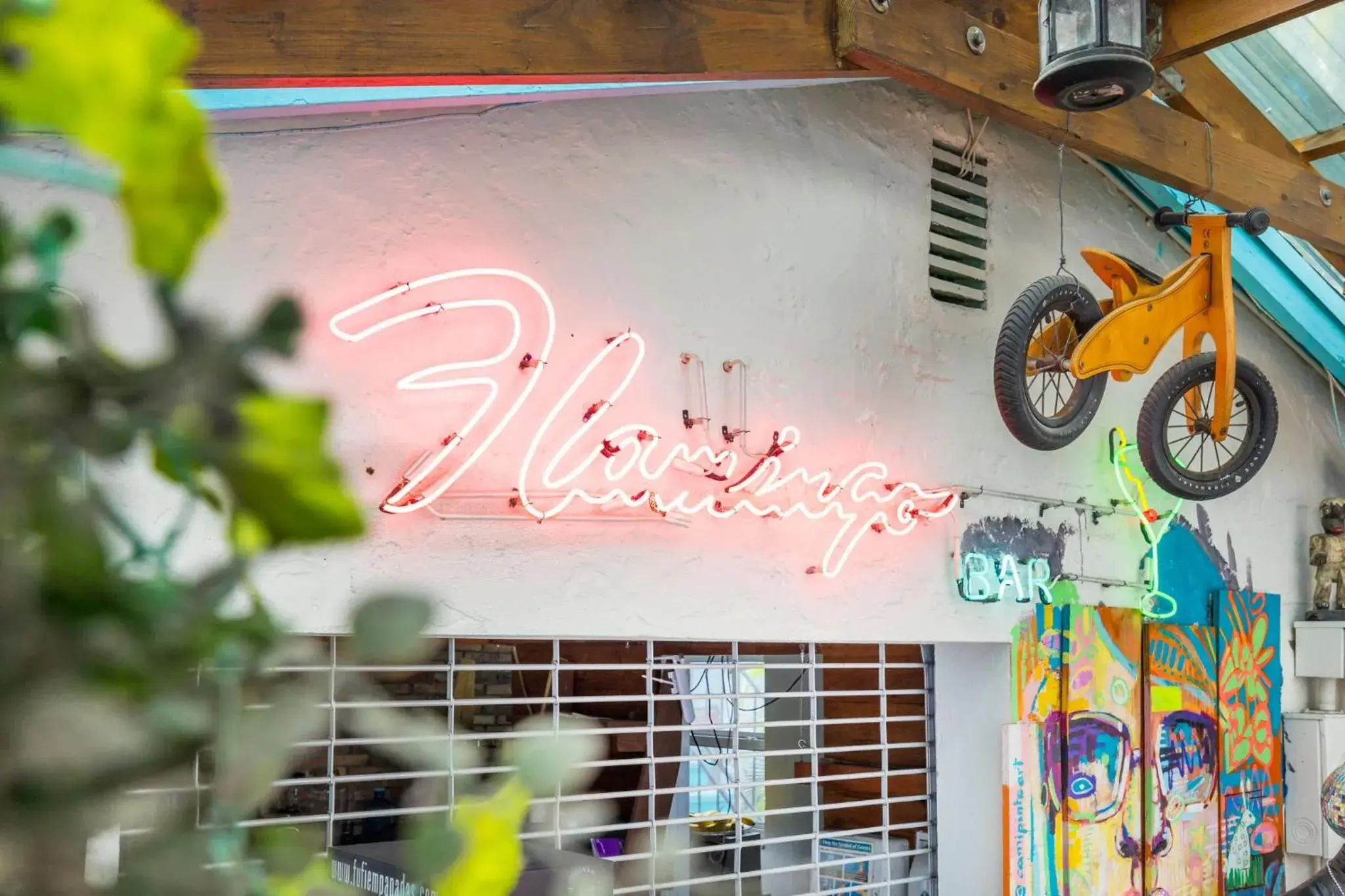 Lounge or bar in The New Yorker Hotel Miami Lounge or bar in The New Yorker Hotel Miami