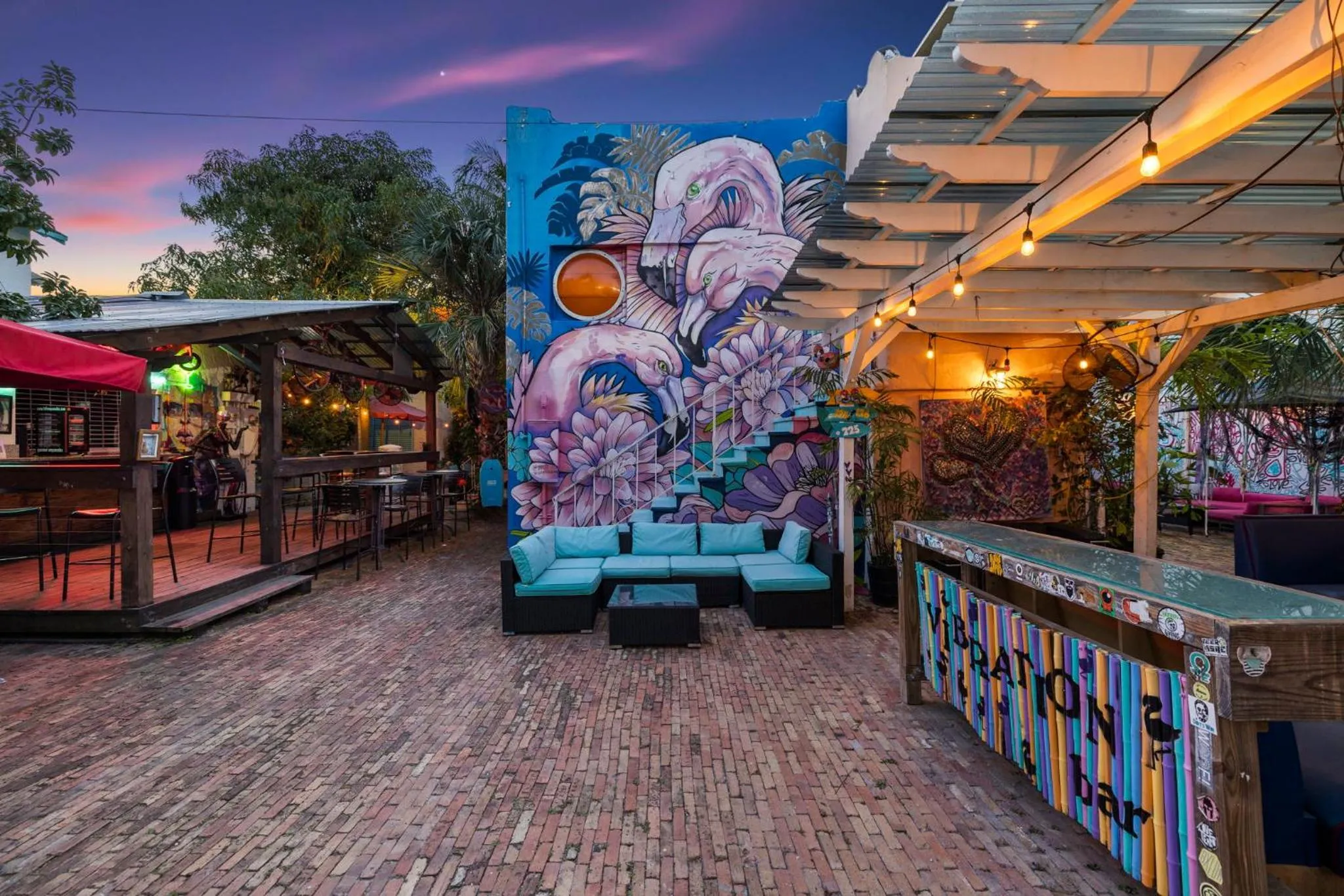 Patio in The New Yorker Hotel Miami