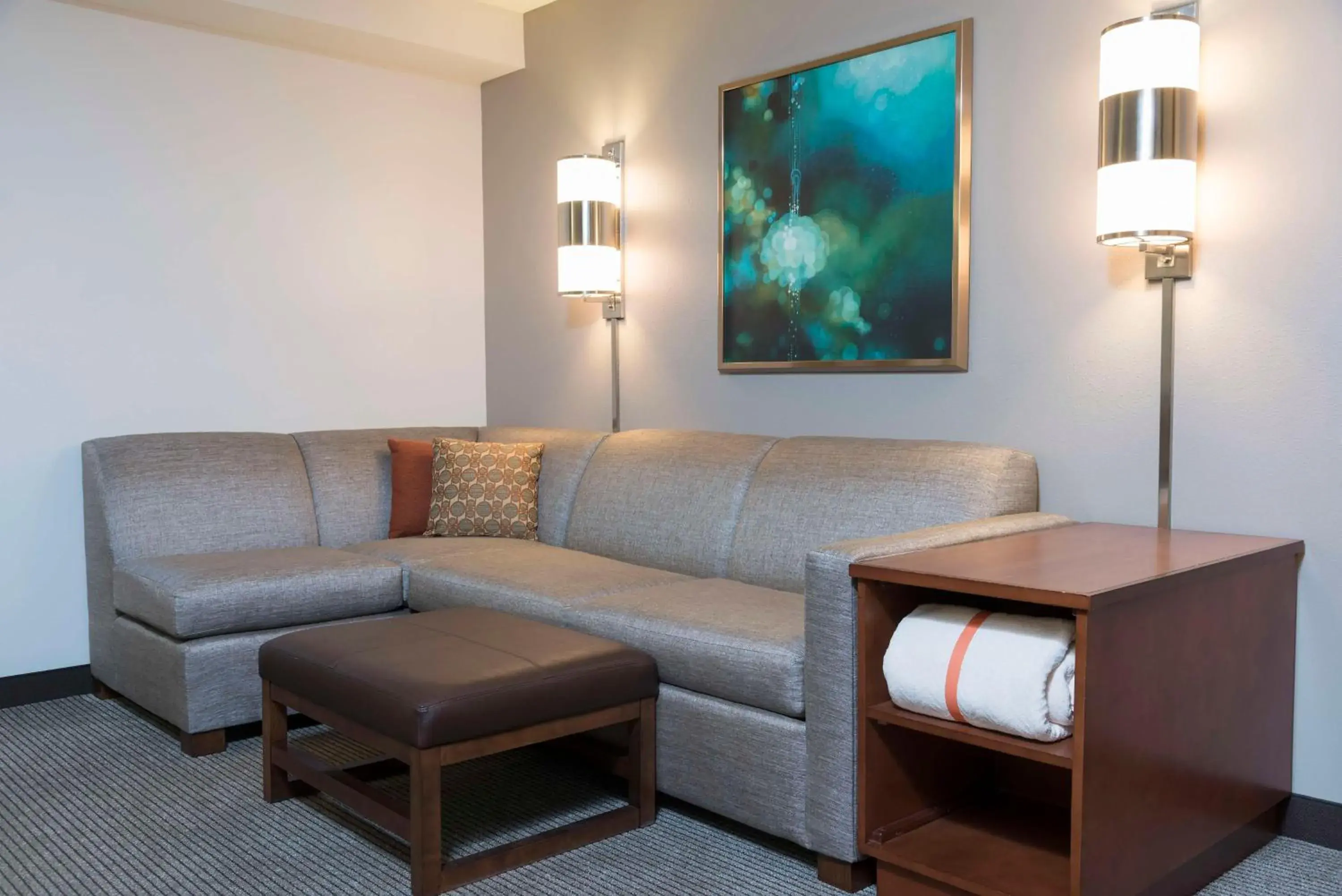 Bedroom in Hyatt Place Sarasota/Bradenton Bedroom in Hyatt Place Sarasota/Bradenton