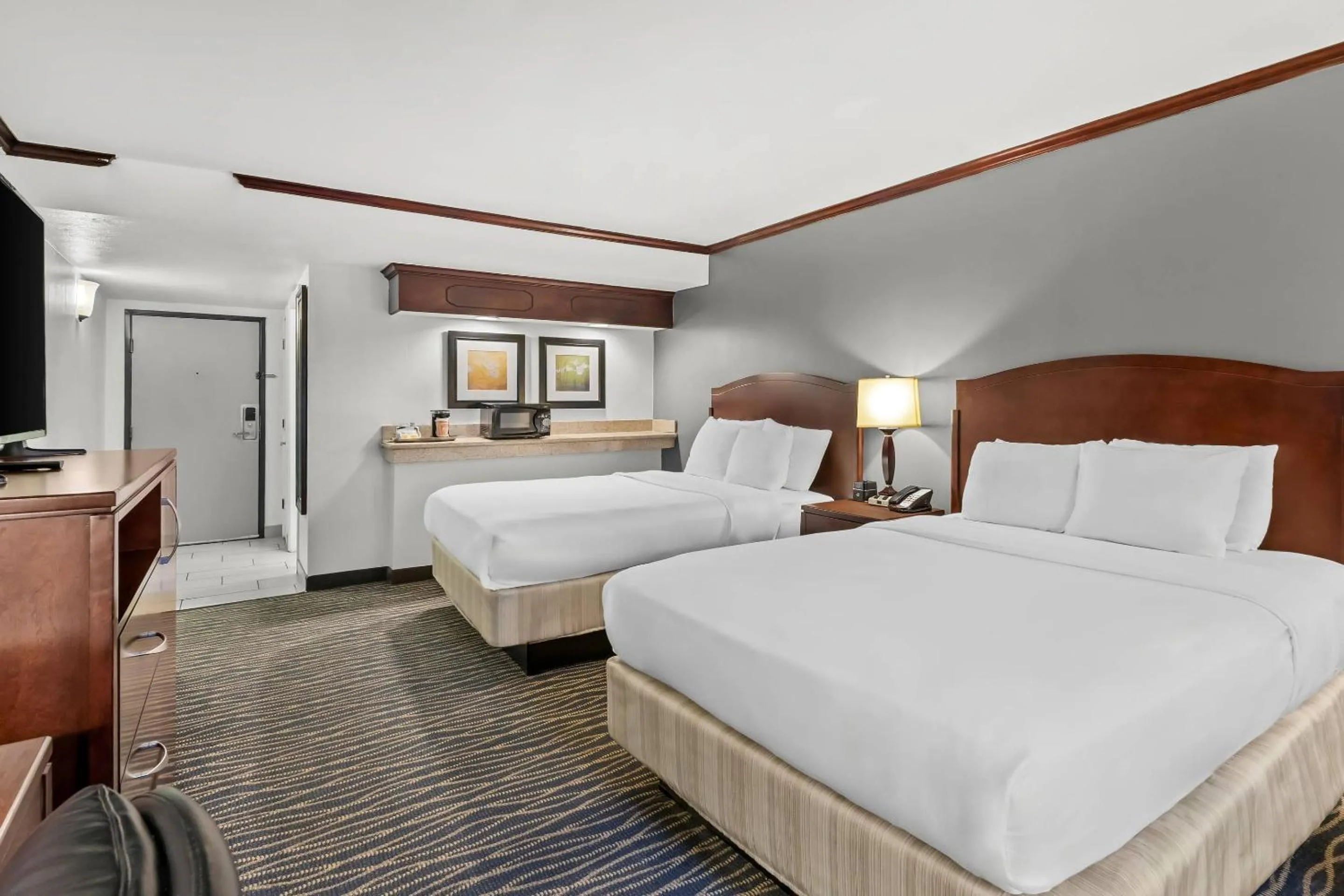 Bedroom, Bed in Radisson Hotel Salt Lake City Airport