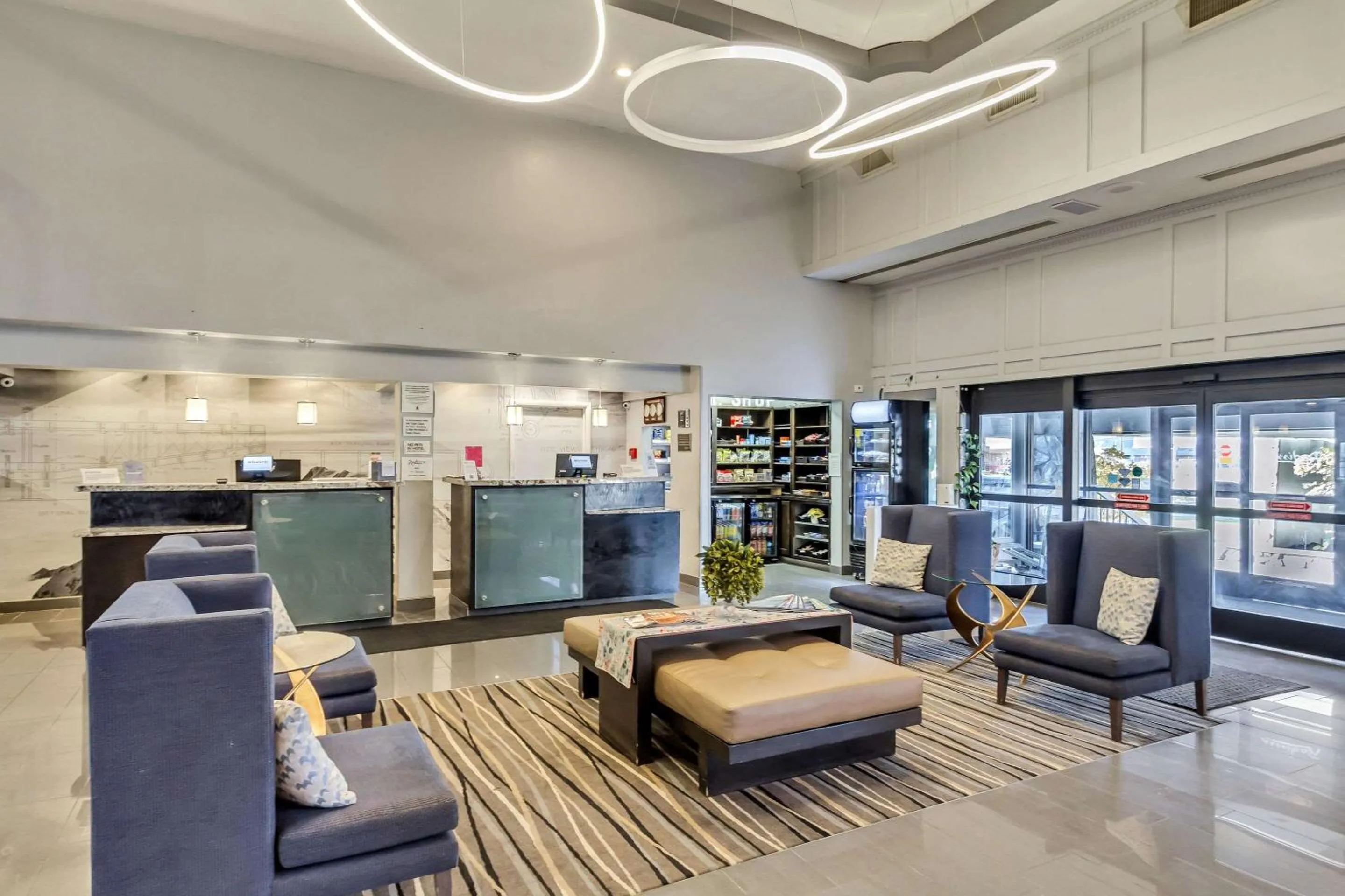 Lobby or reception in Radisson Hotel Salt Lake City Airport