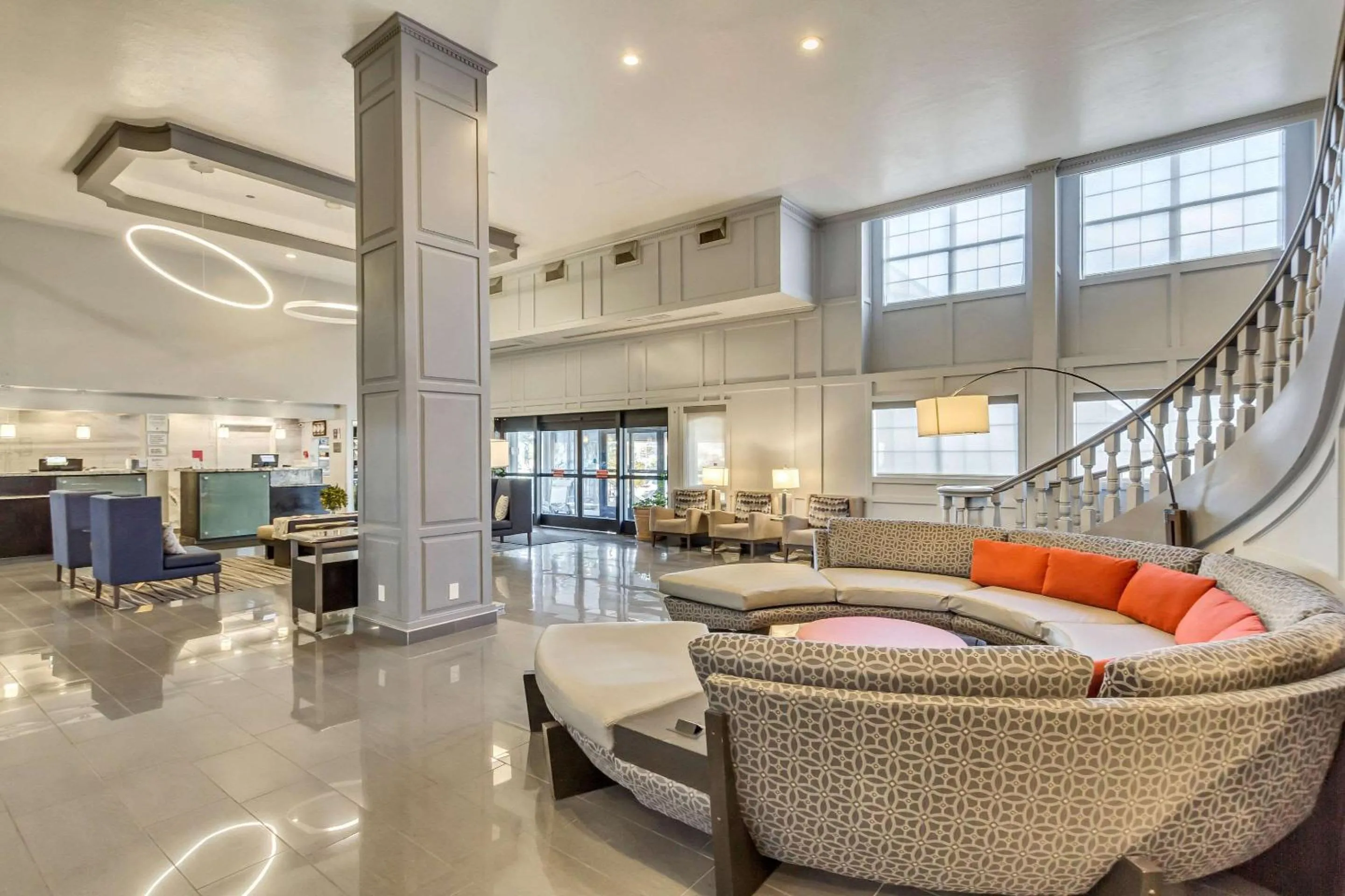 Lobby or reception in Radisson Hotel Salt Lake City Airport