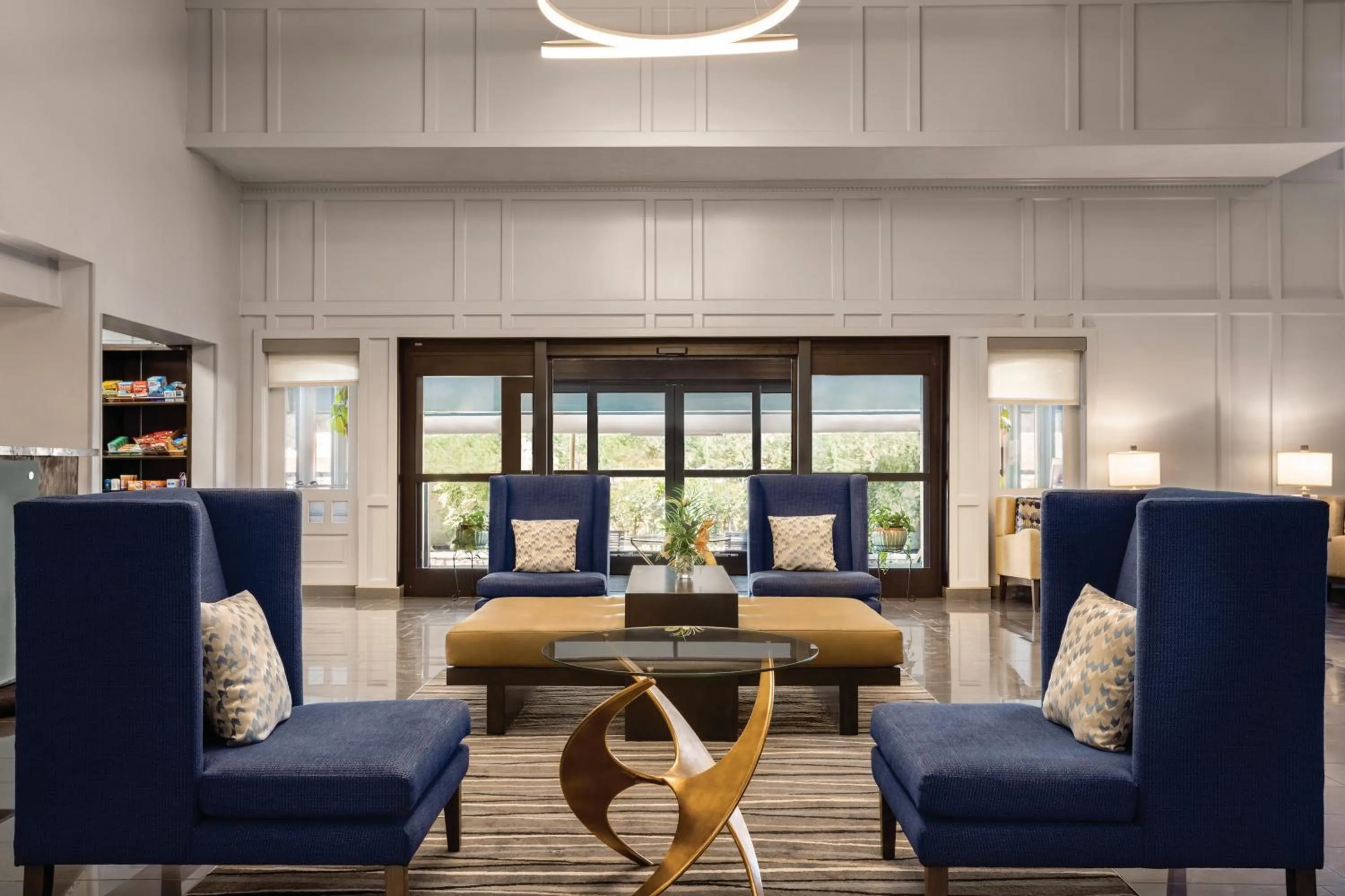 Lobby or reception in Radisson Hotel Salt Lake City Airport