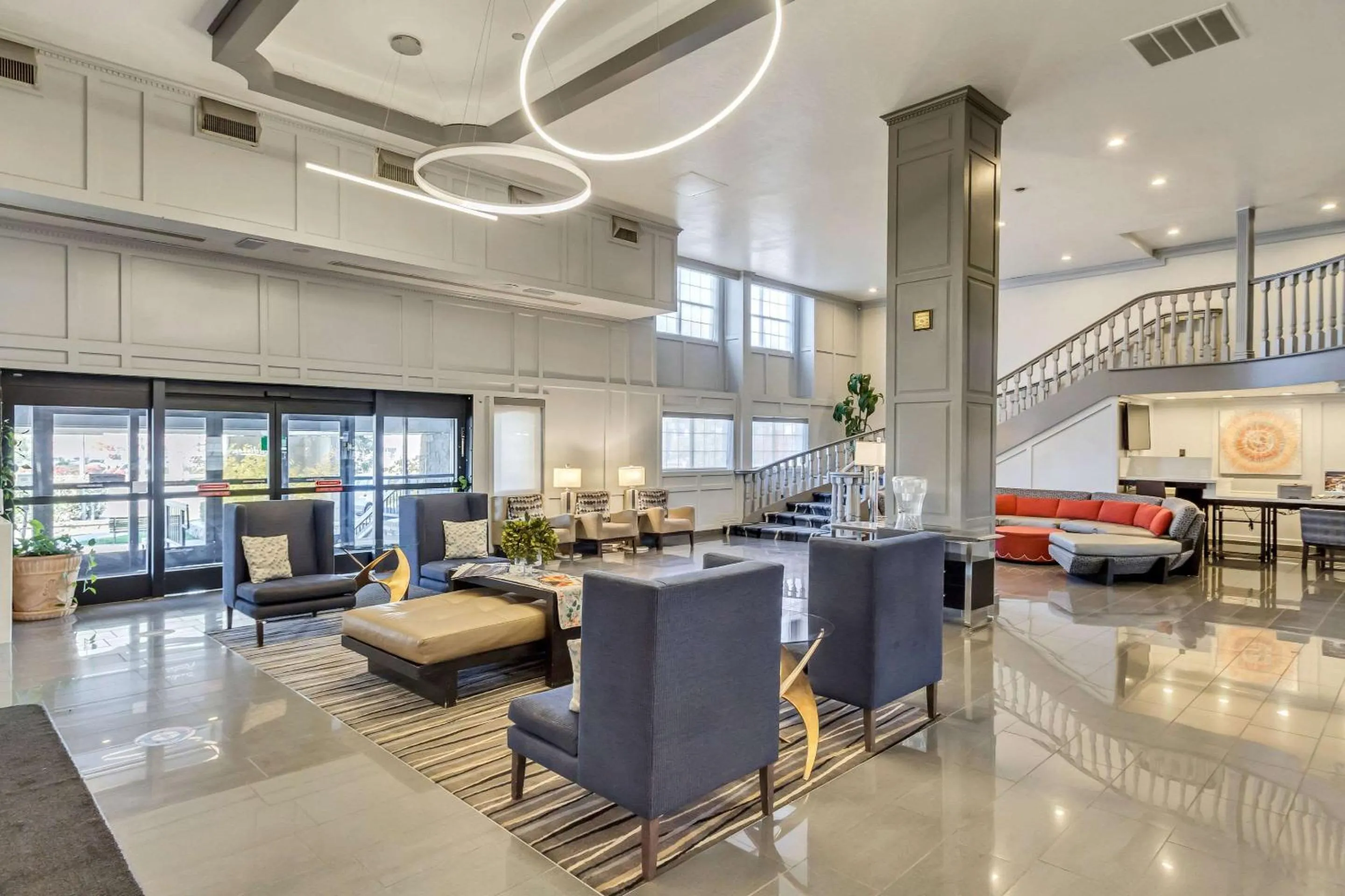 Lobby or reception in Radisson Hotel Salt Lake City Airport