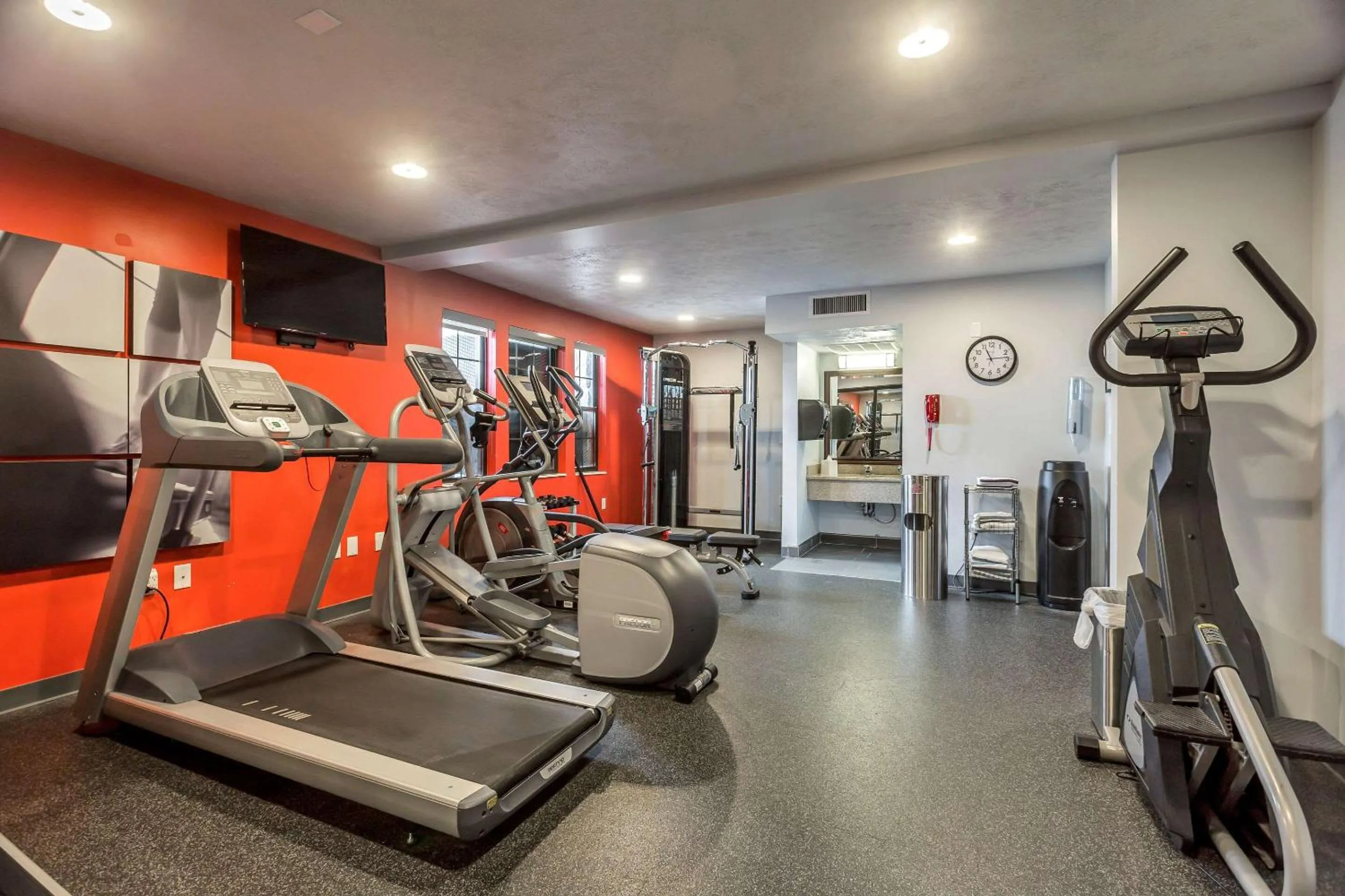Fitness centre/facilities in Radisson Hotel Salt Lake City Airport