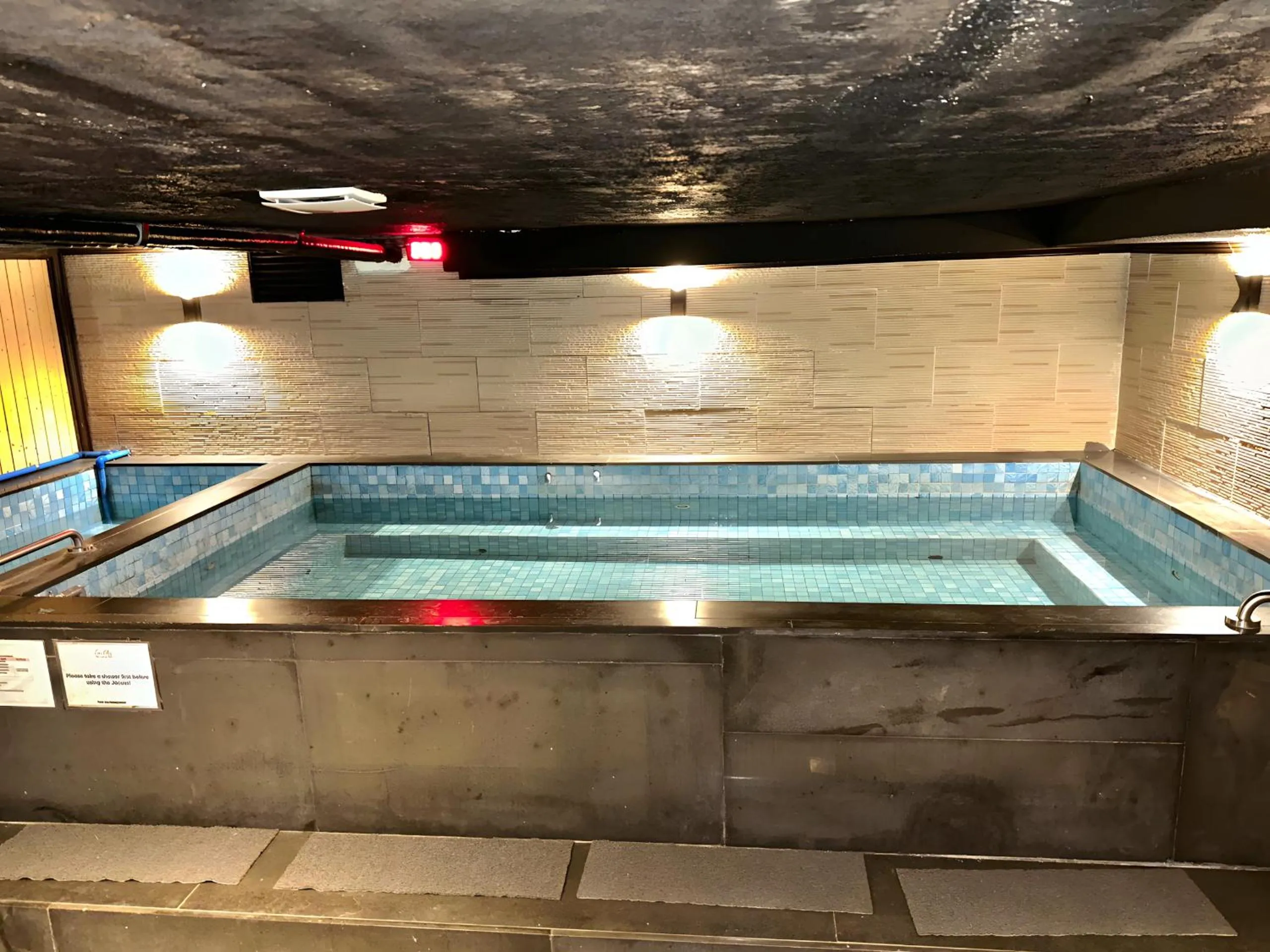 Spa and wellness centre/facilities in Le Charmé Suites - Subic