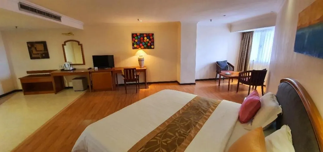 Bed in Kemena Plaza Hotel