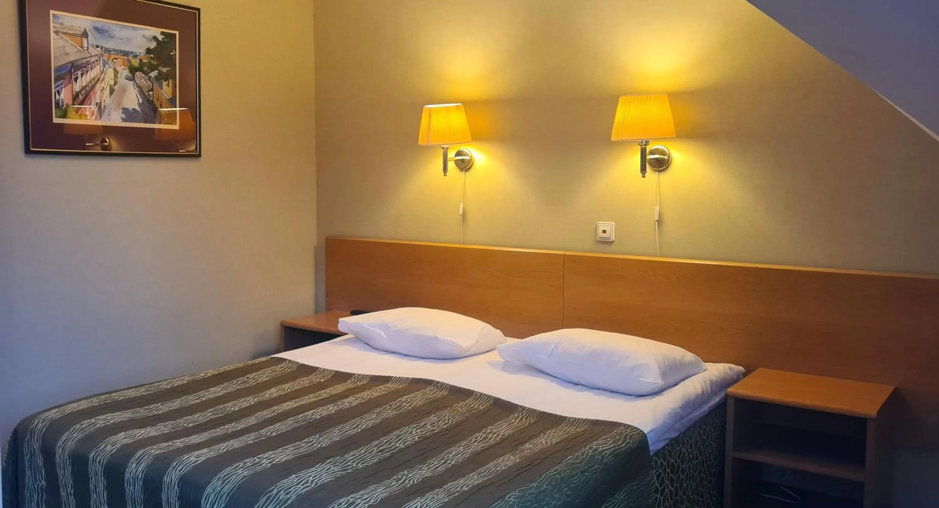 Bed in Barclay Hotel