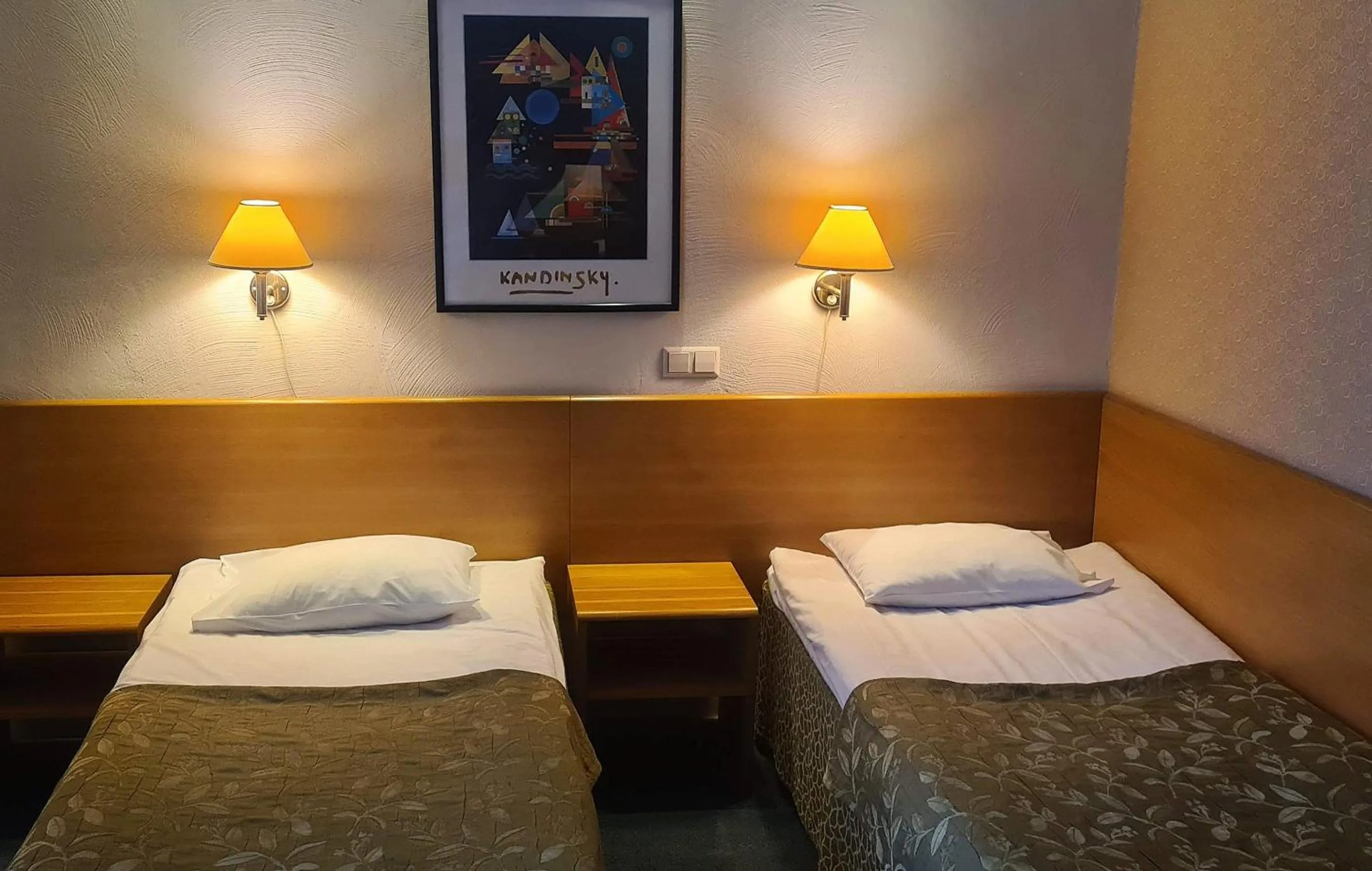 Bed in Barclay Hotel