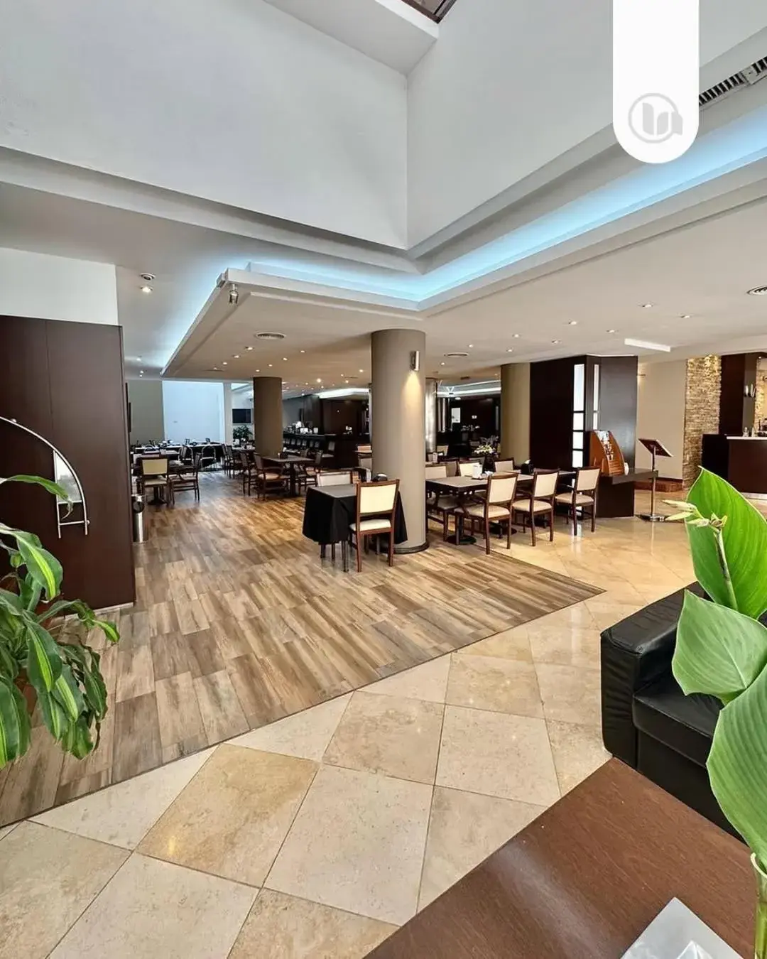 Property building in Urquiza Apart Hotel & Suites Property building in Urquiza Apart Hotel & Suites