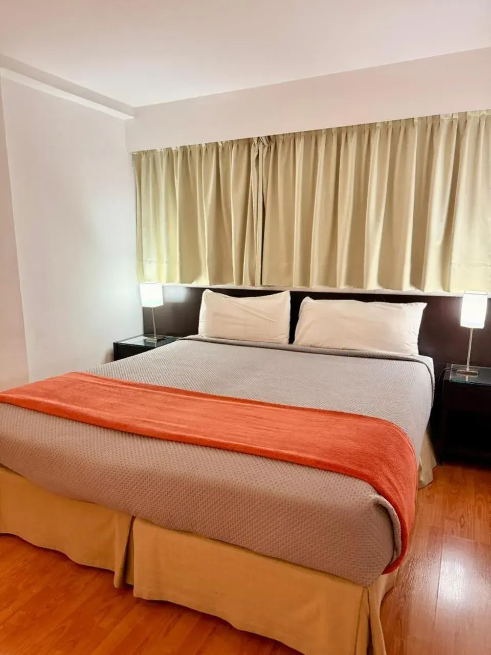 Bed in Urquiza Apart Hotel & Suites Bed in Urquiza Apart Hotel & Suites