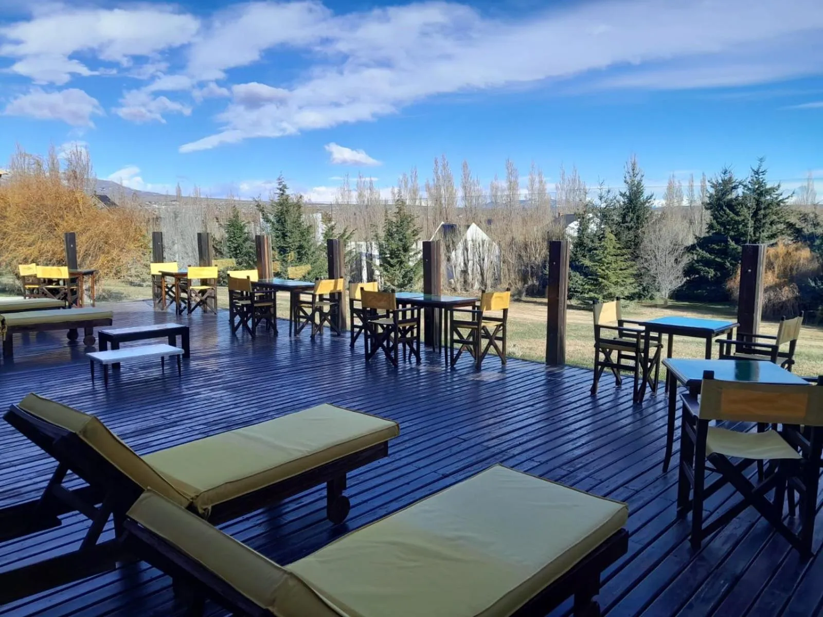 Patio in Hotel Picos Del Sur