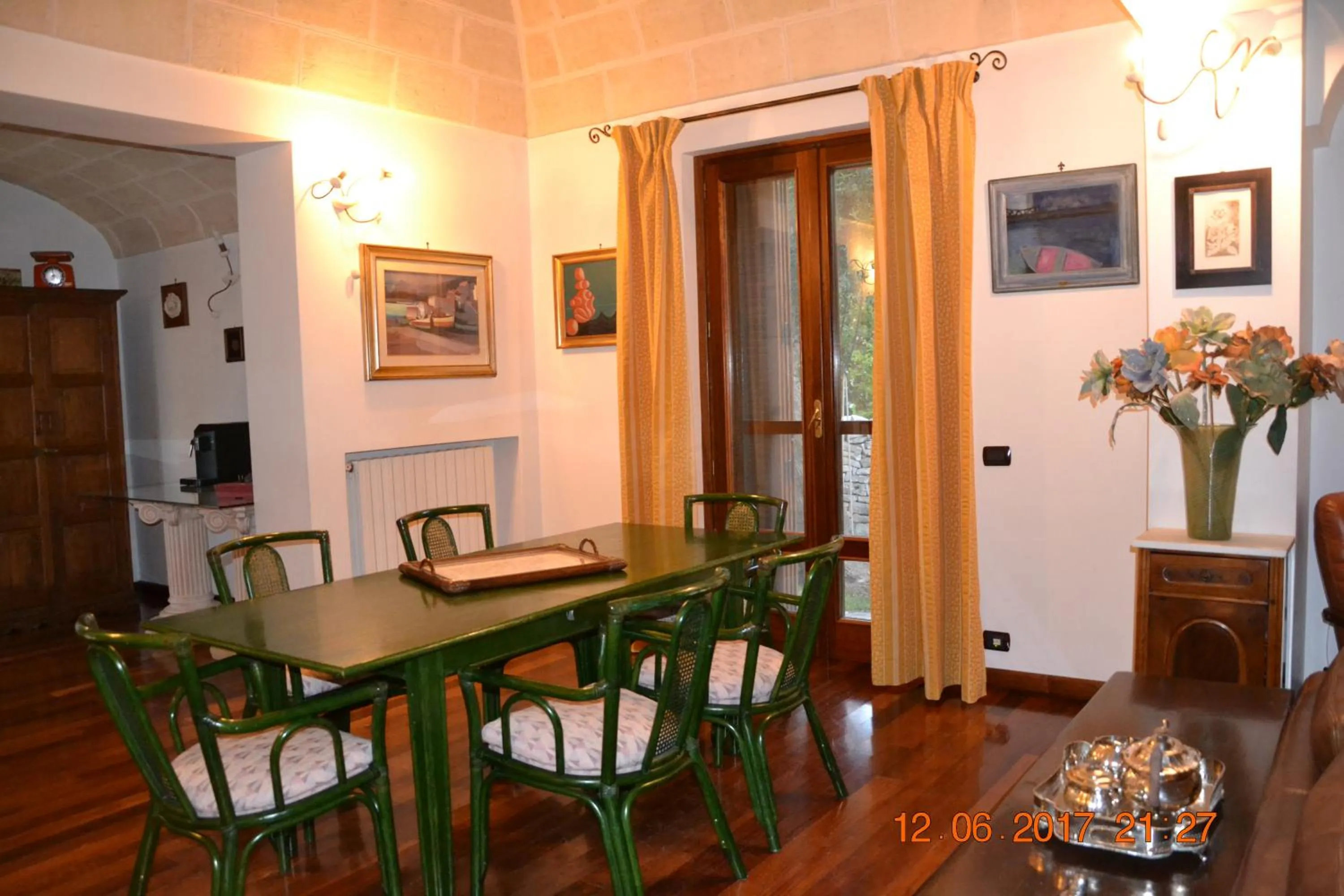 Communal lounge/ TV room in Masseria Fragnale