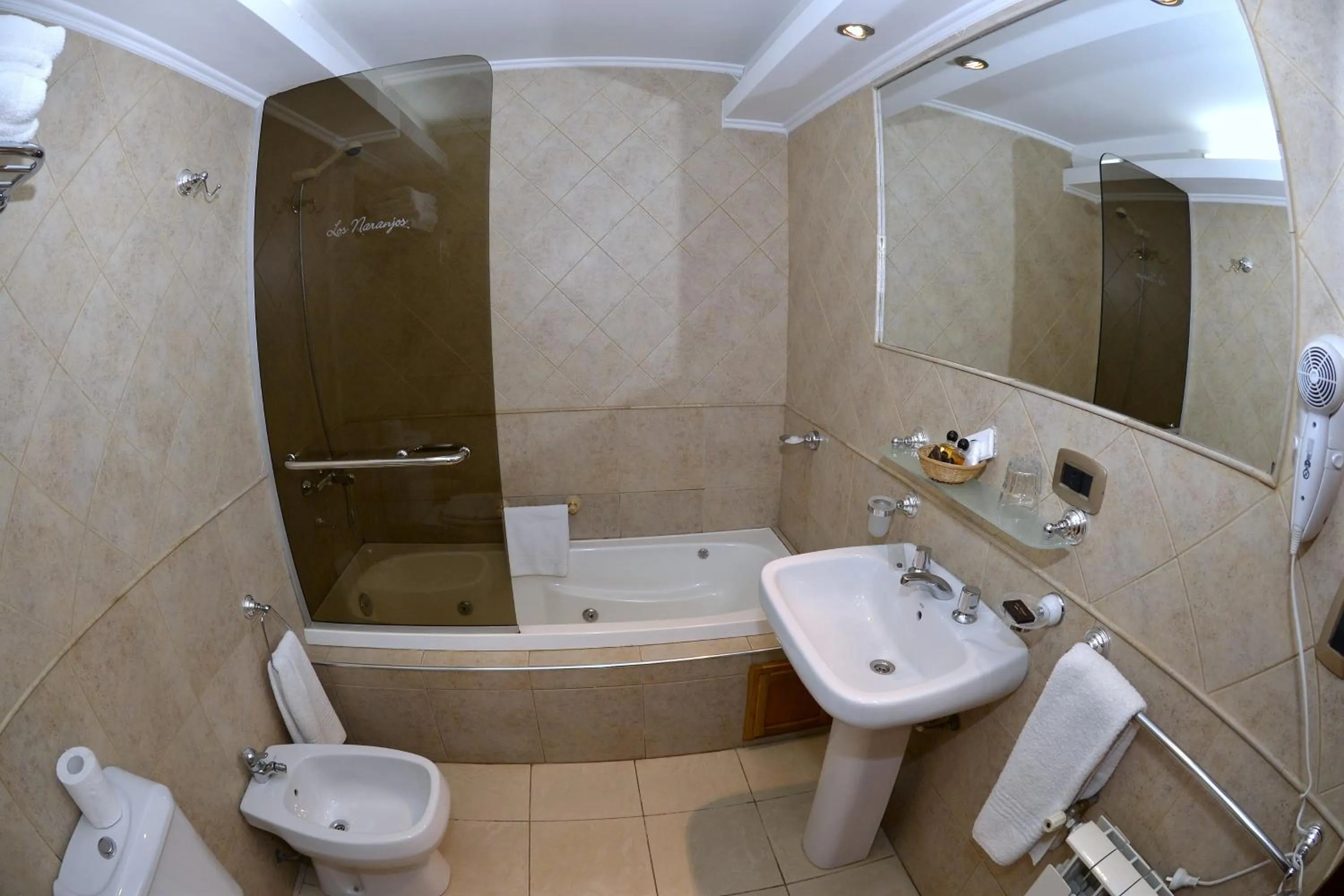 Bathroom in Los Naranjos