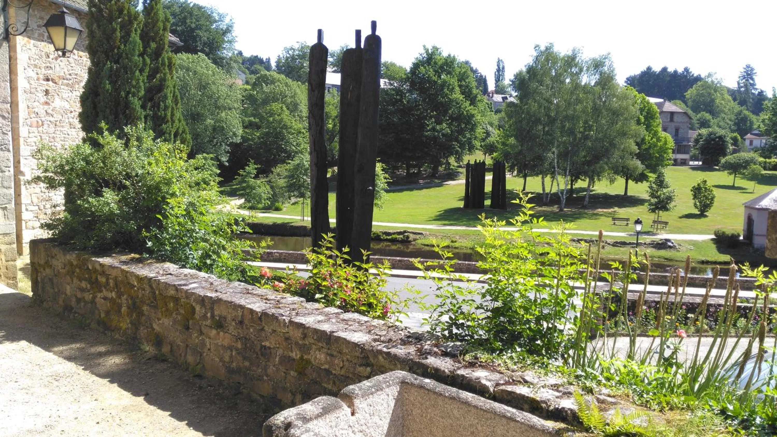 Nearby landmark in le Petit Papillon