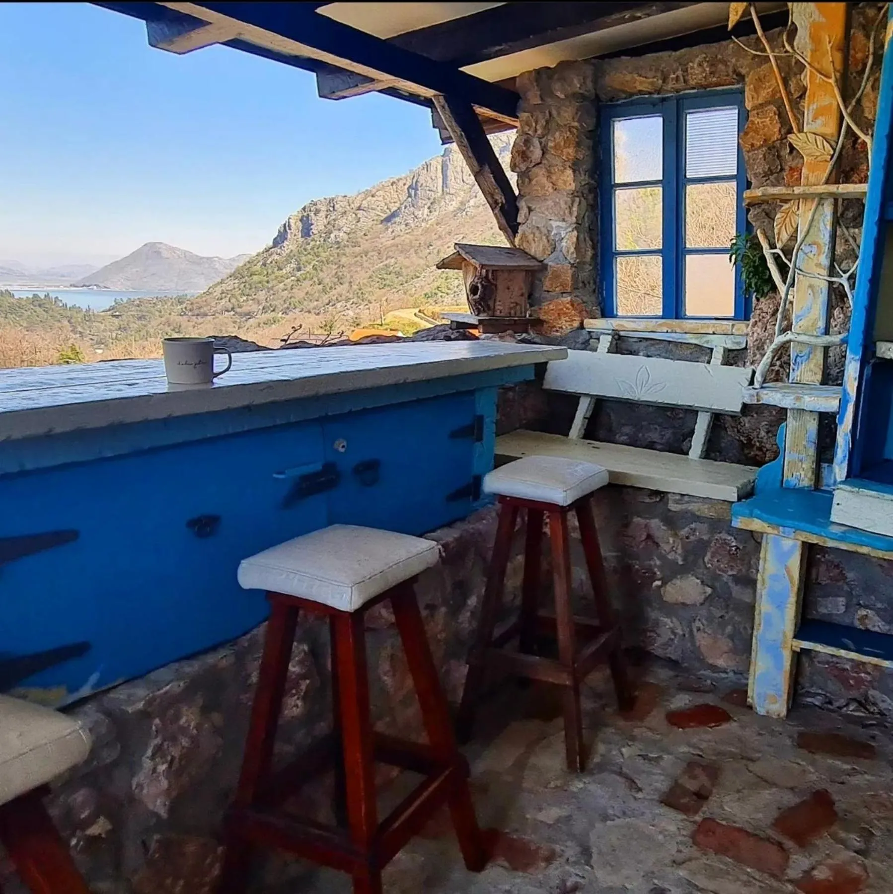 Mountain view in Dembelija Rooms