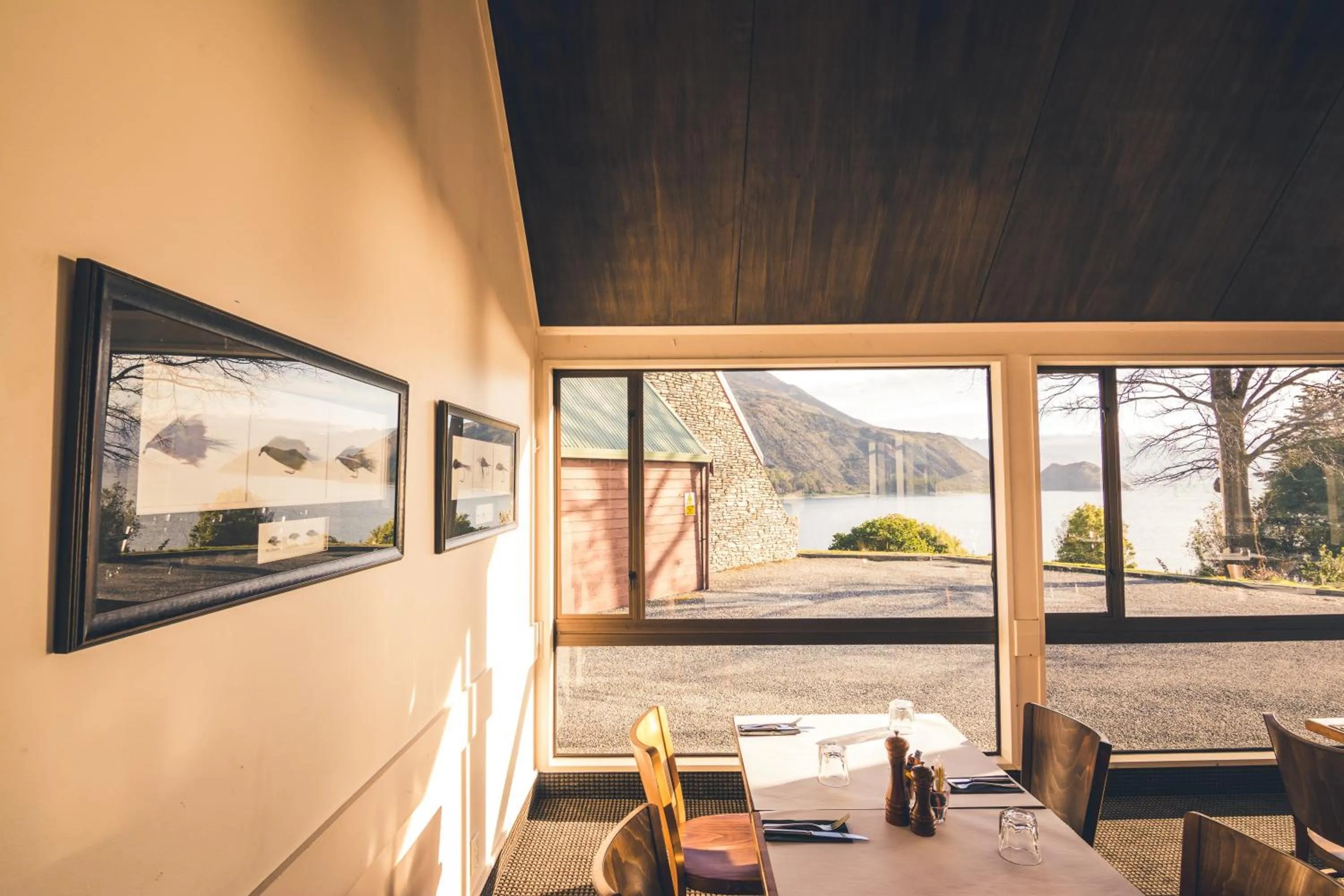 Dining area in Hawea Hotel