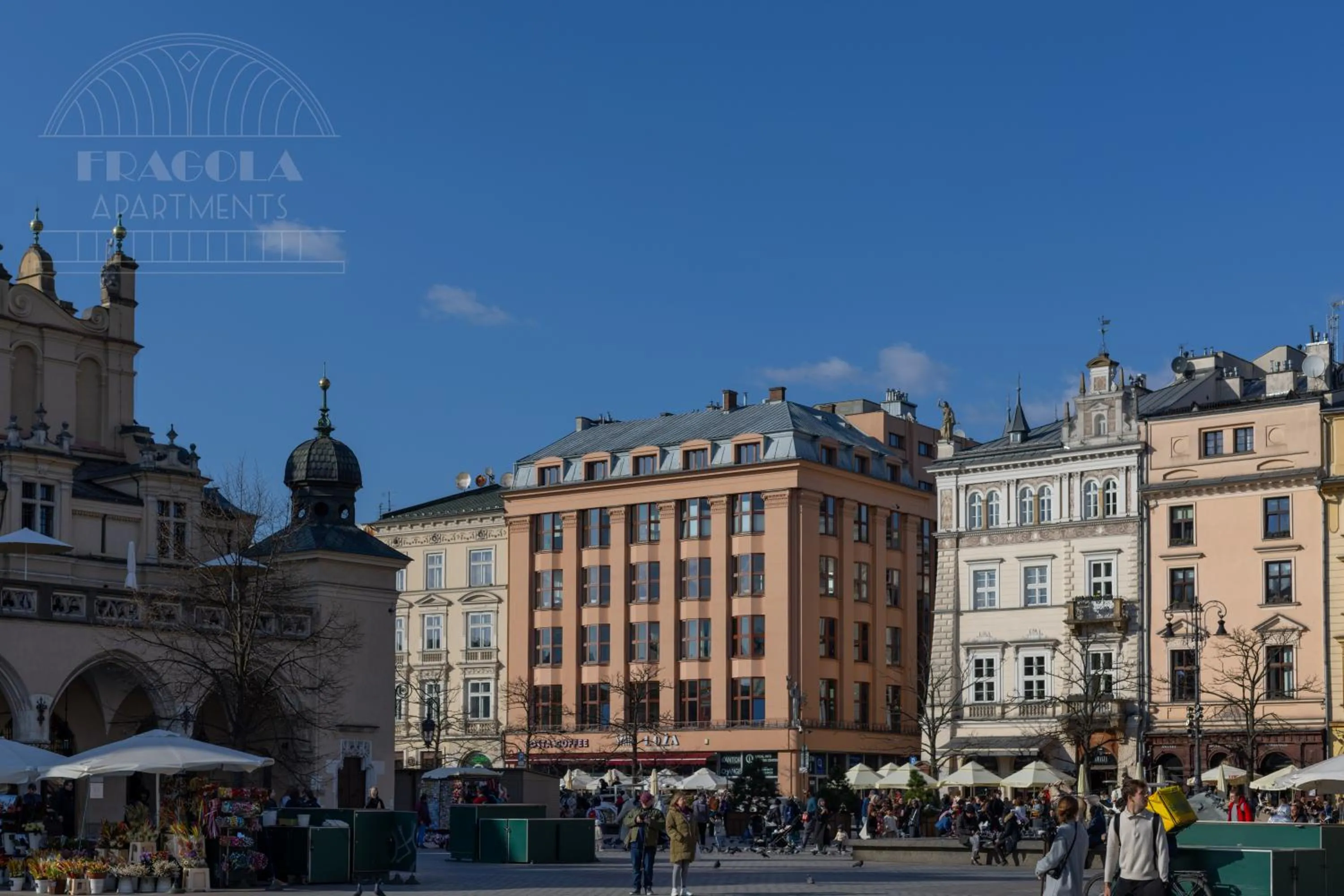 Property building in Feniks Fragola Apartments