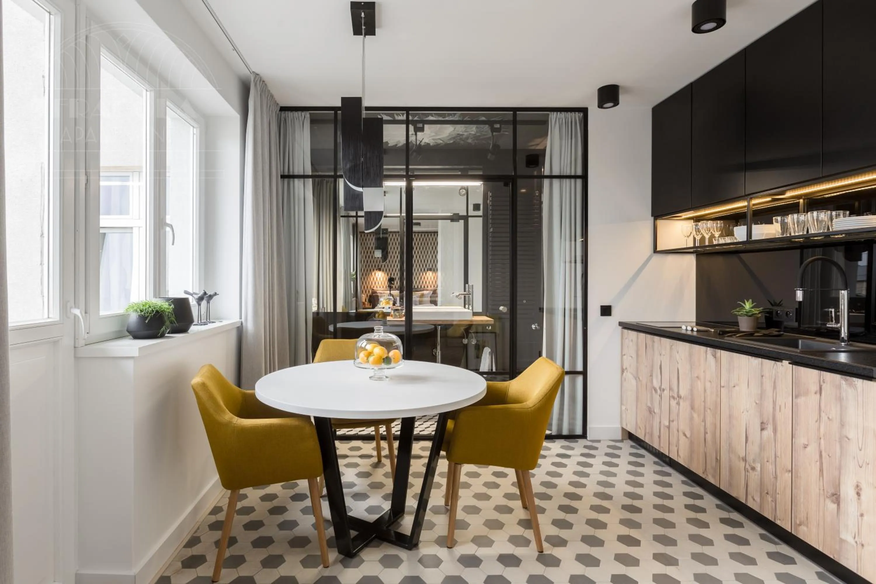 Kitchen or kitchenette in Feniks Fragola Apartments