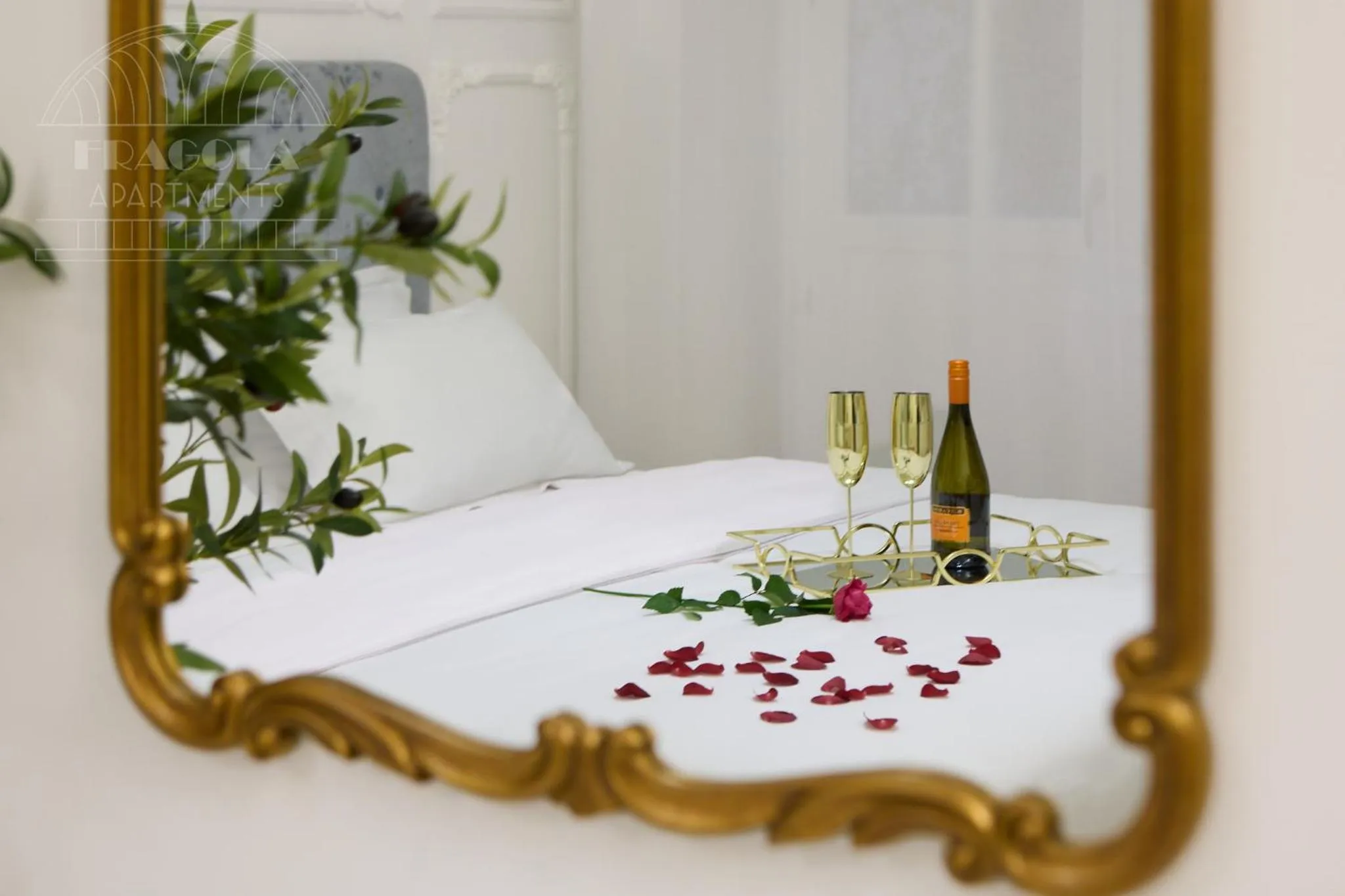 Feniks Fragola Apartments