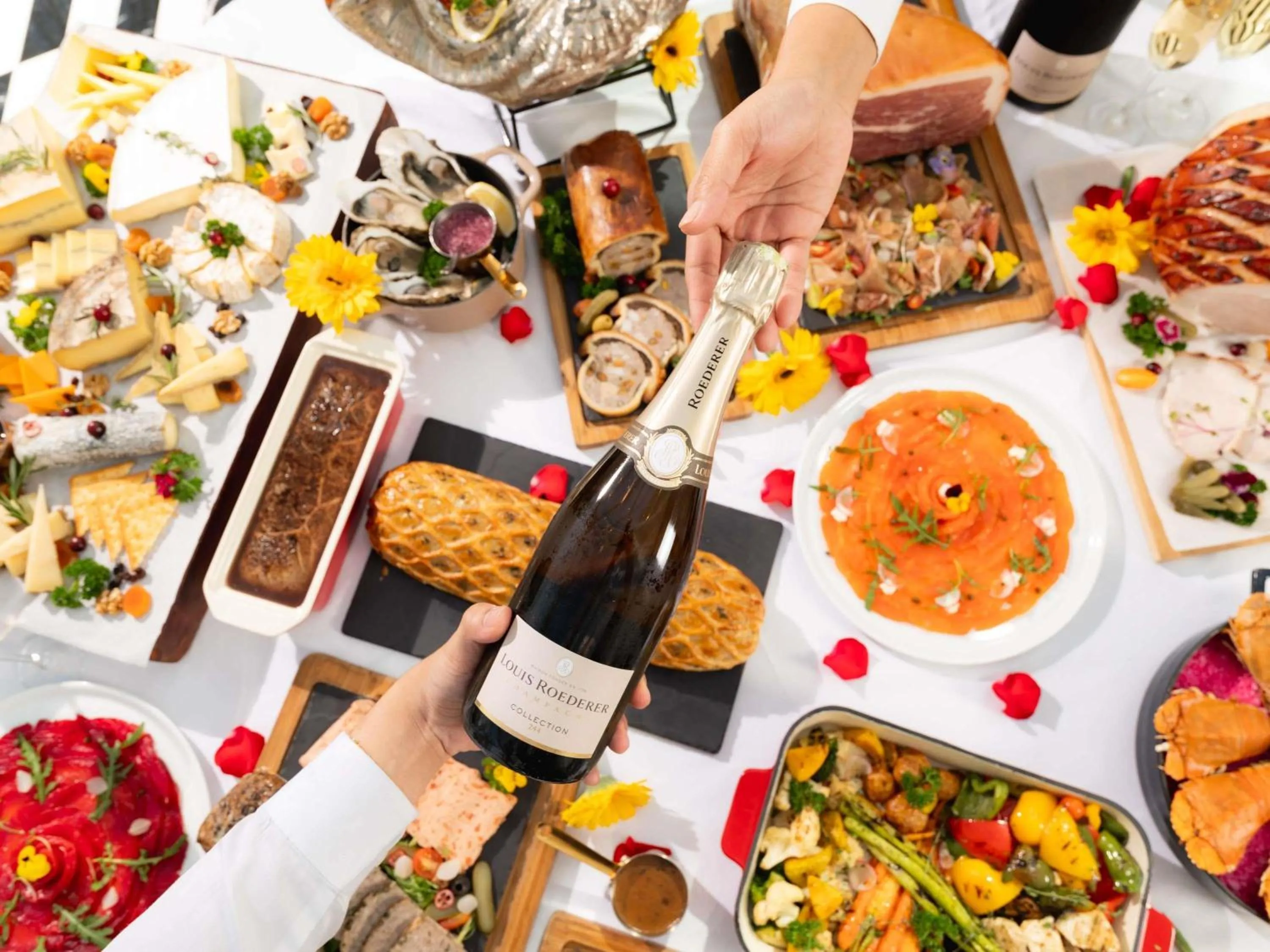 Restaurant/places to eat in Sofitel Phnom Penh Phokeethra