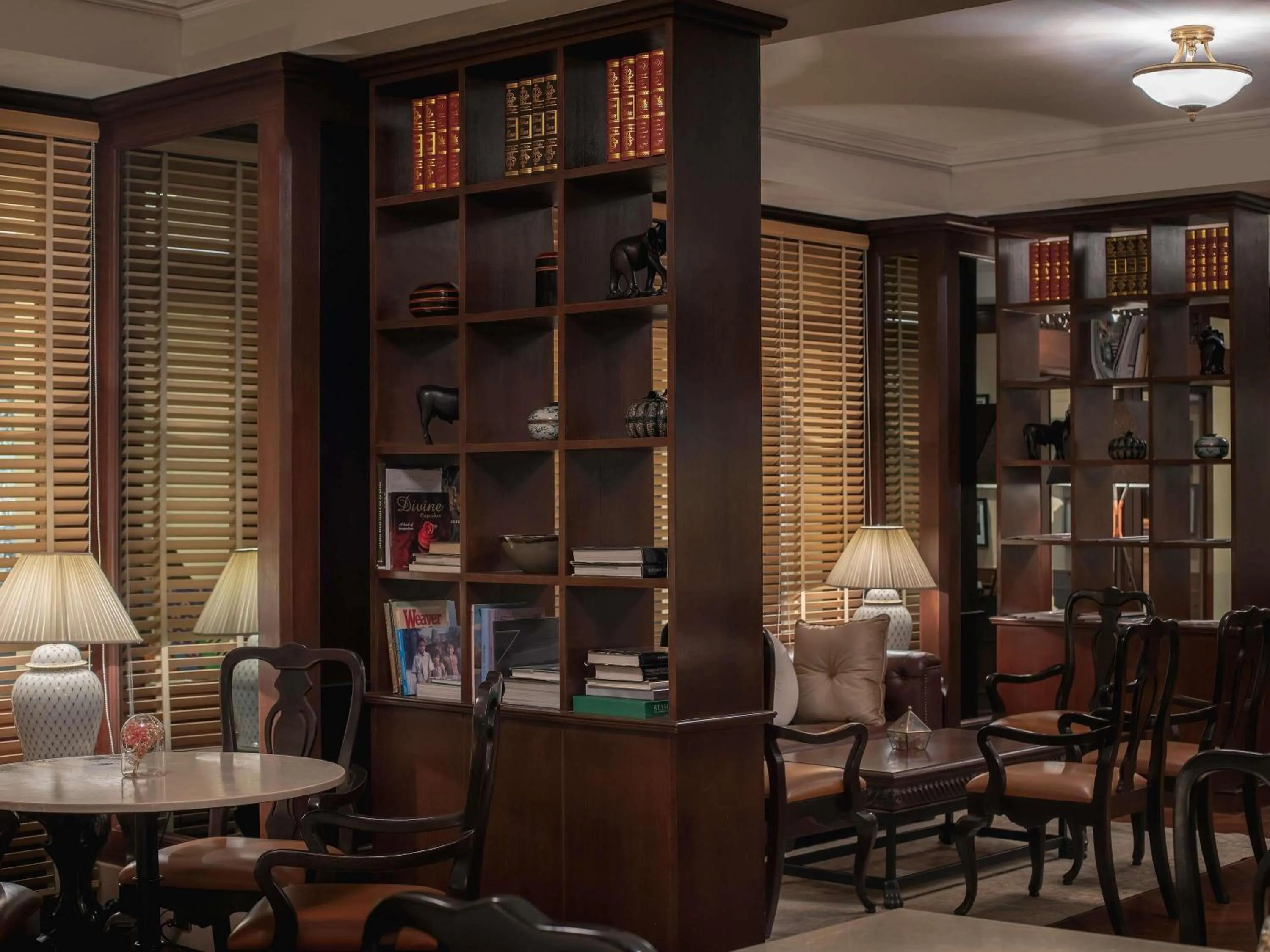 Bedroom in Sofitel Phnom Penh Phokeethra