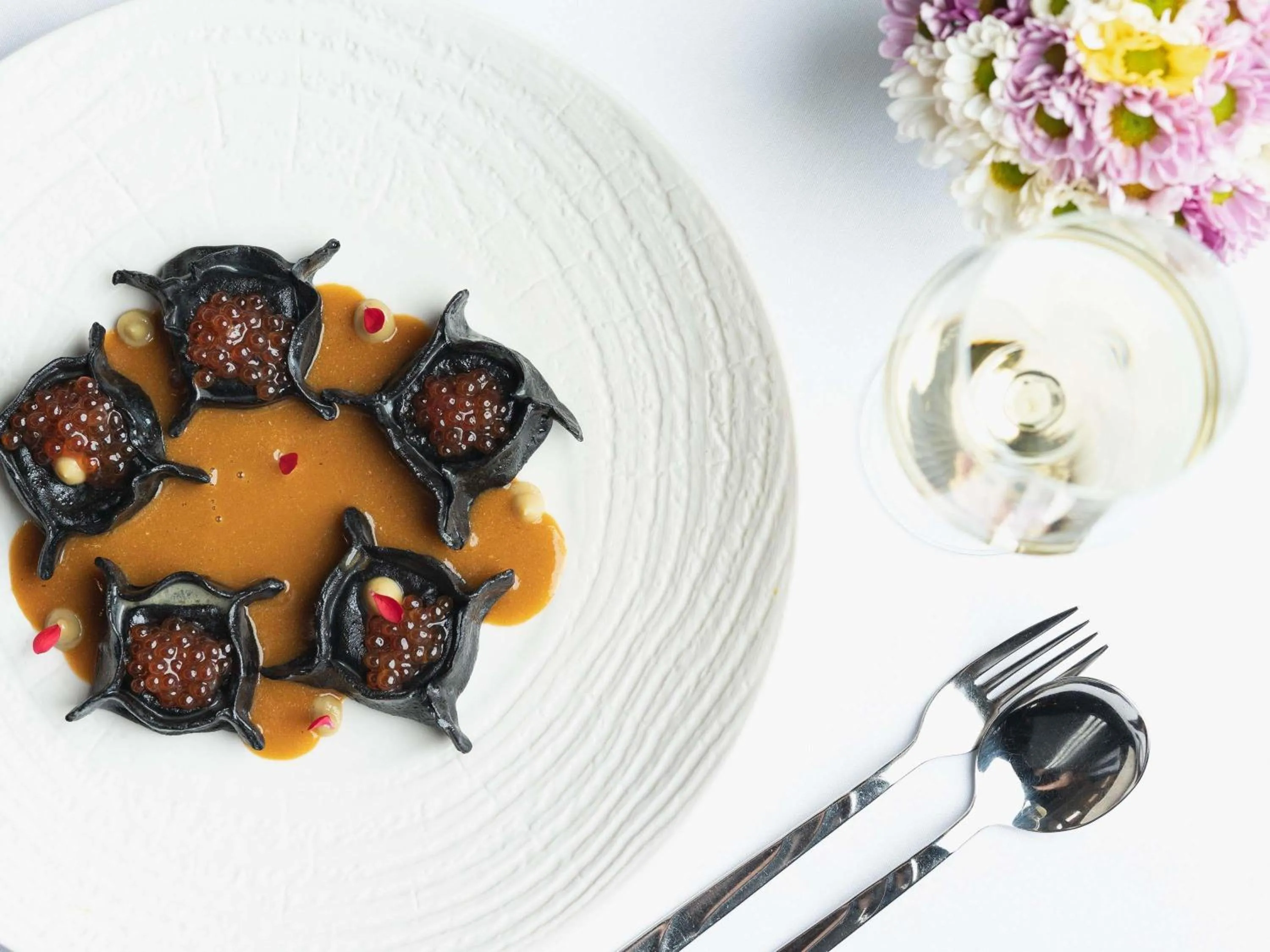 Restaurant/places to eat in Sofitel Phnom Penh Phokeethra