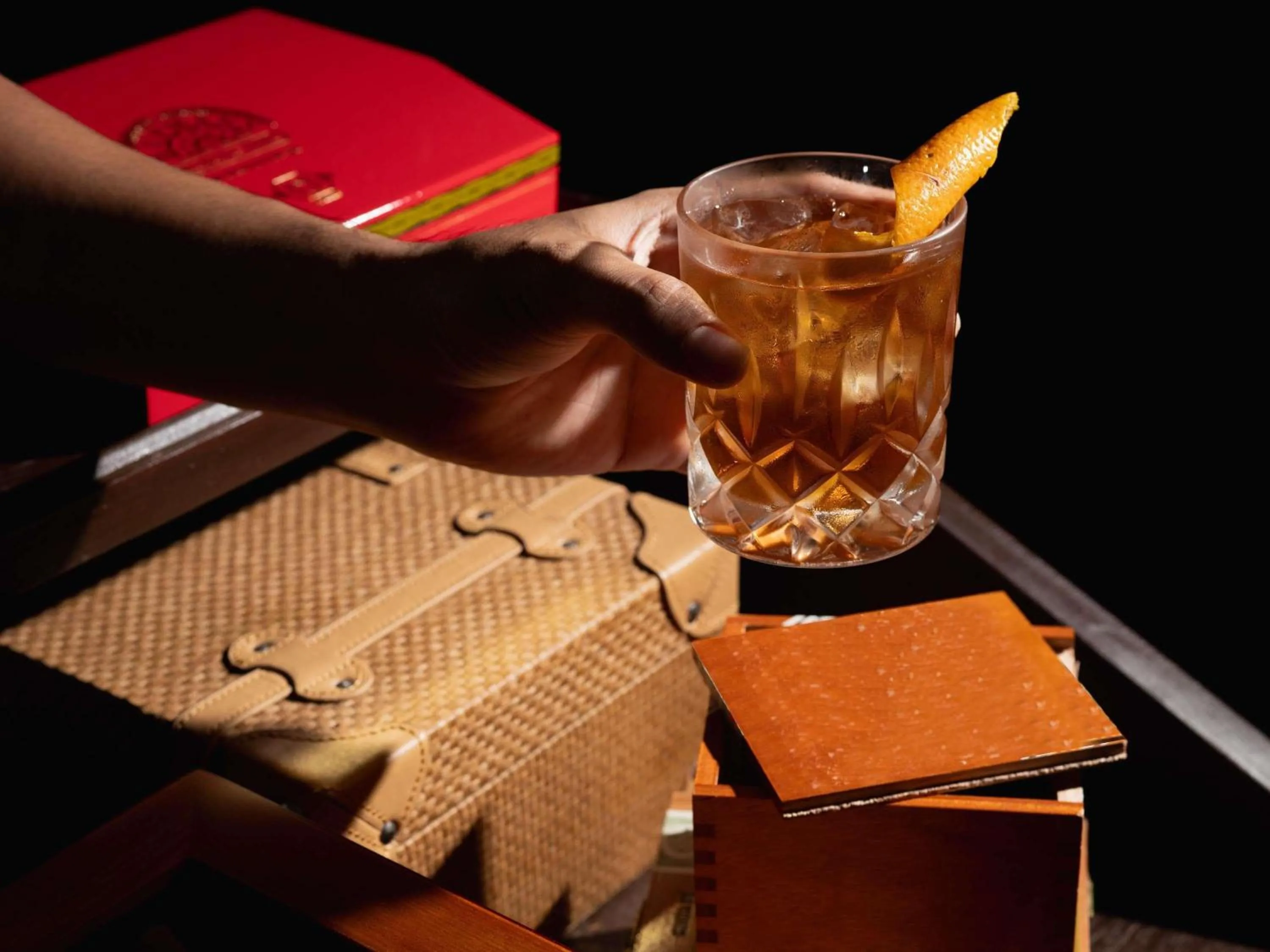 Lounge or bar in Sofitel Phnom Penh Phokeethra