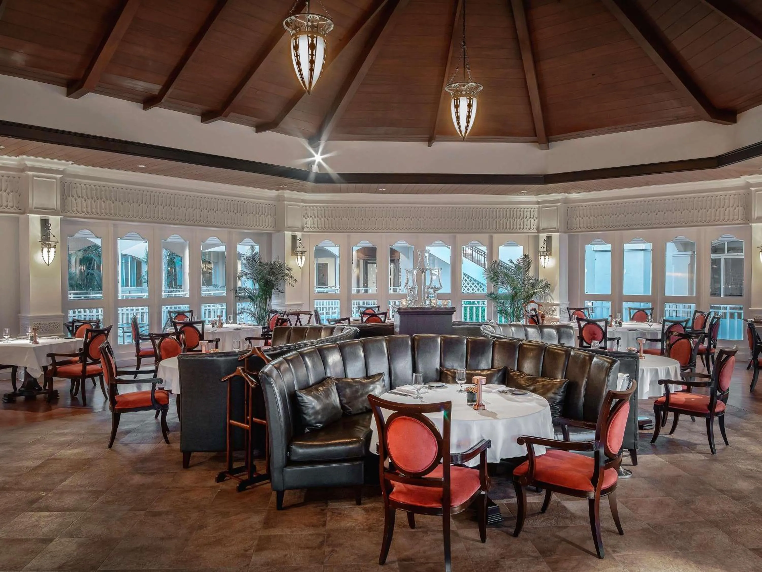 Restaurant/places to eat in Sofitel Phnom Penh Phokeethra