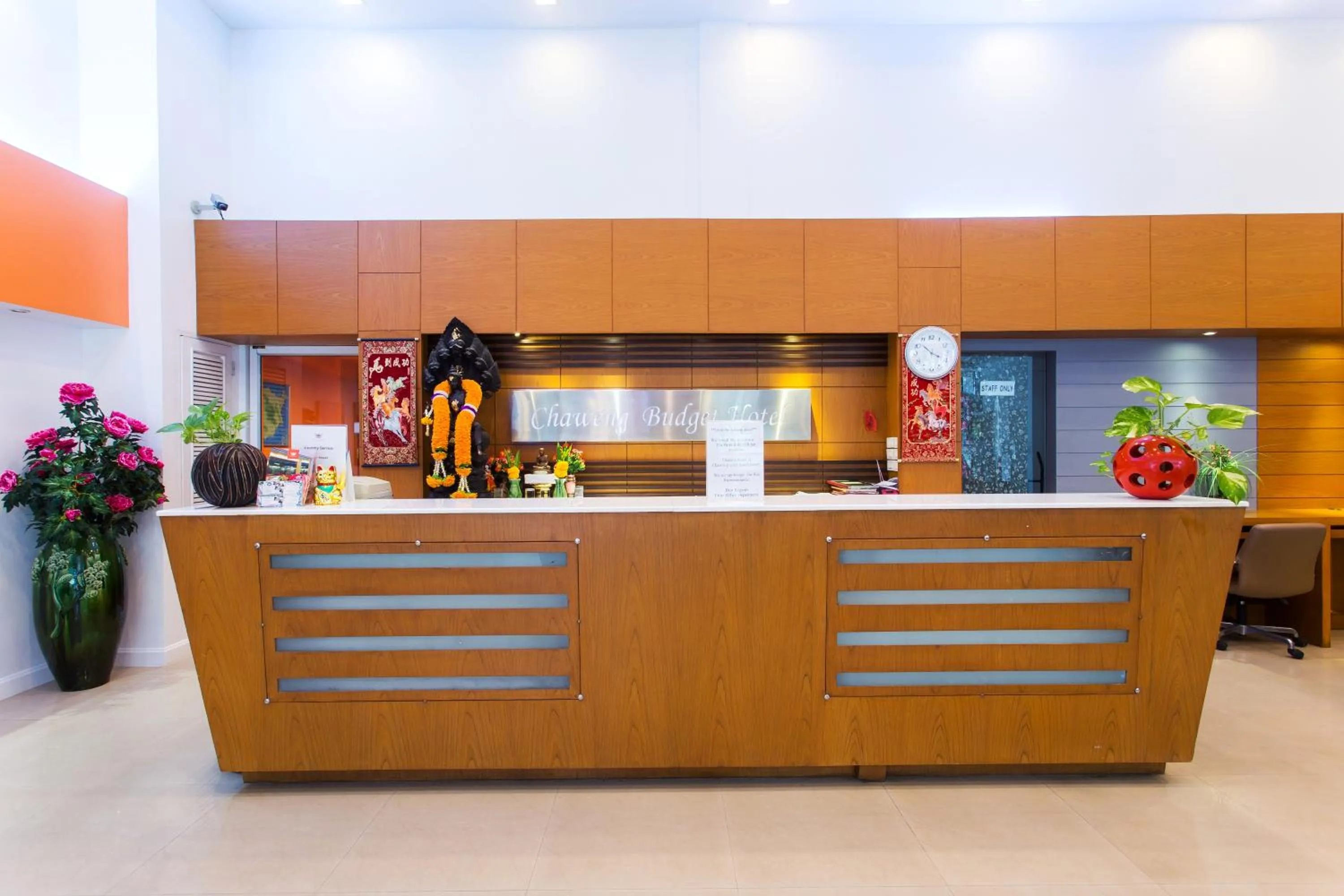 Lobby or reception in Chaweng Budget Hotel
