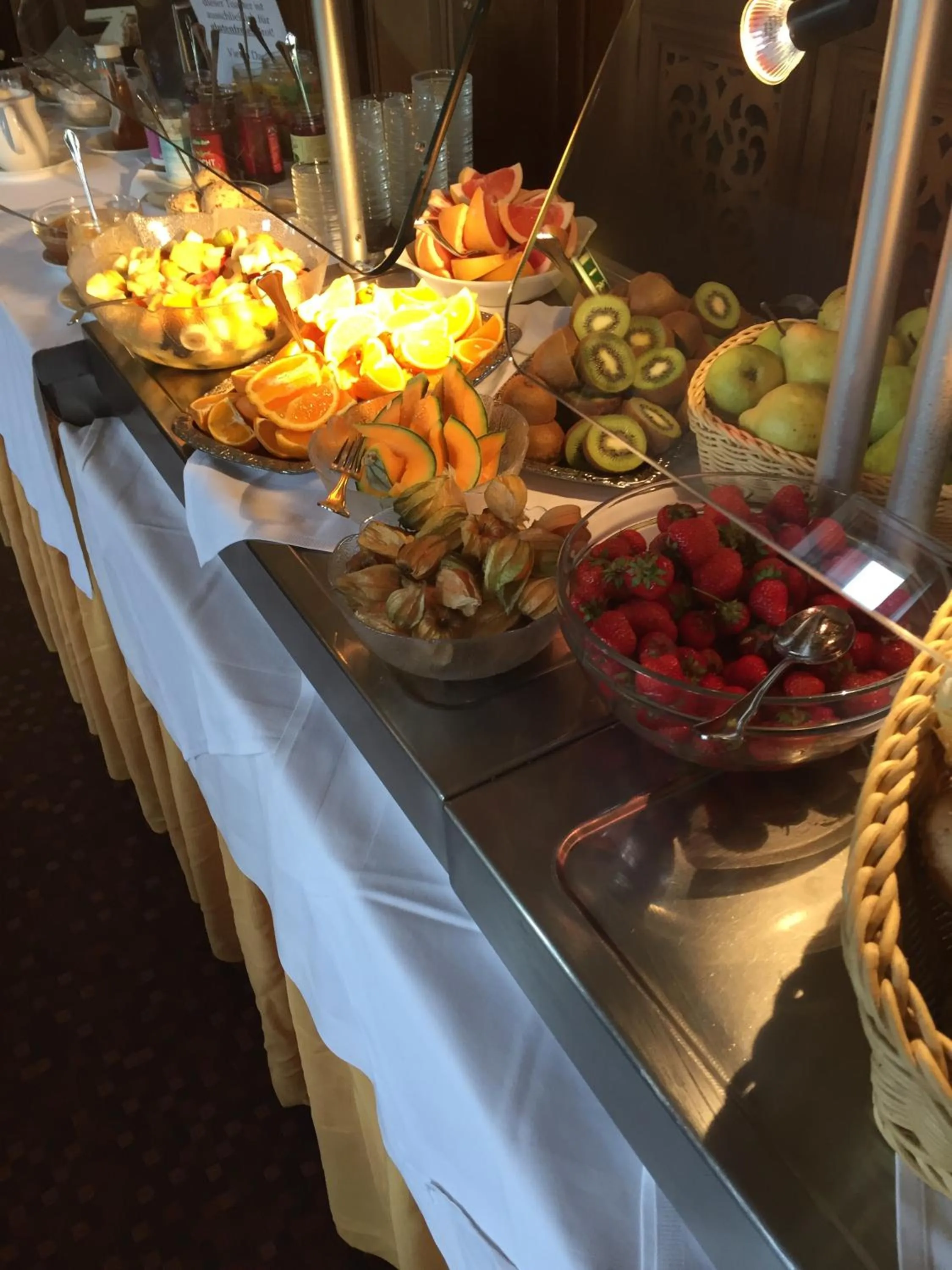 Breakfast in Bio- und Gesundheitshotel Gutshaus Stellshagen