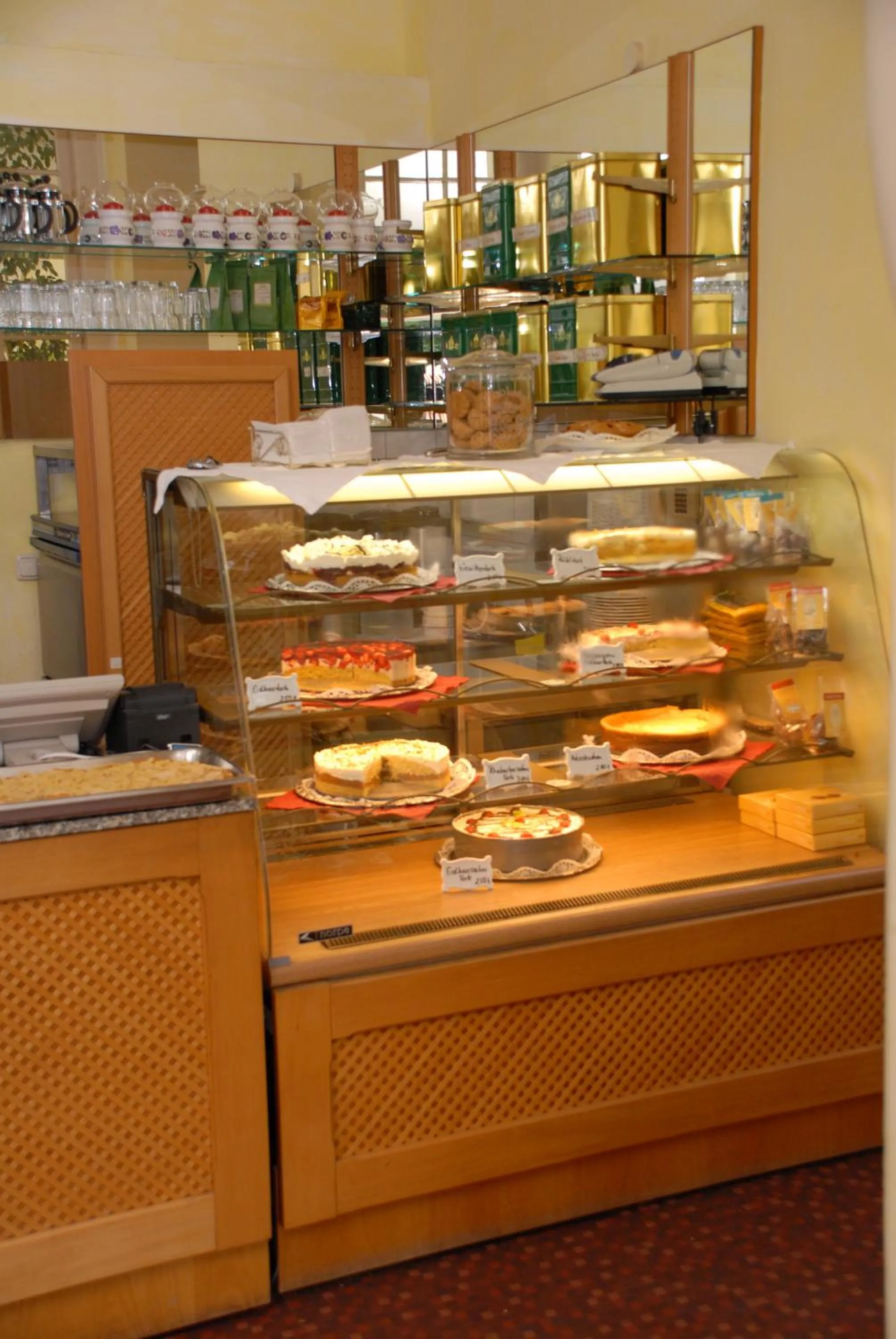 Meals in Bio- und Gesundheitshotel Gutshaus Stellshagen