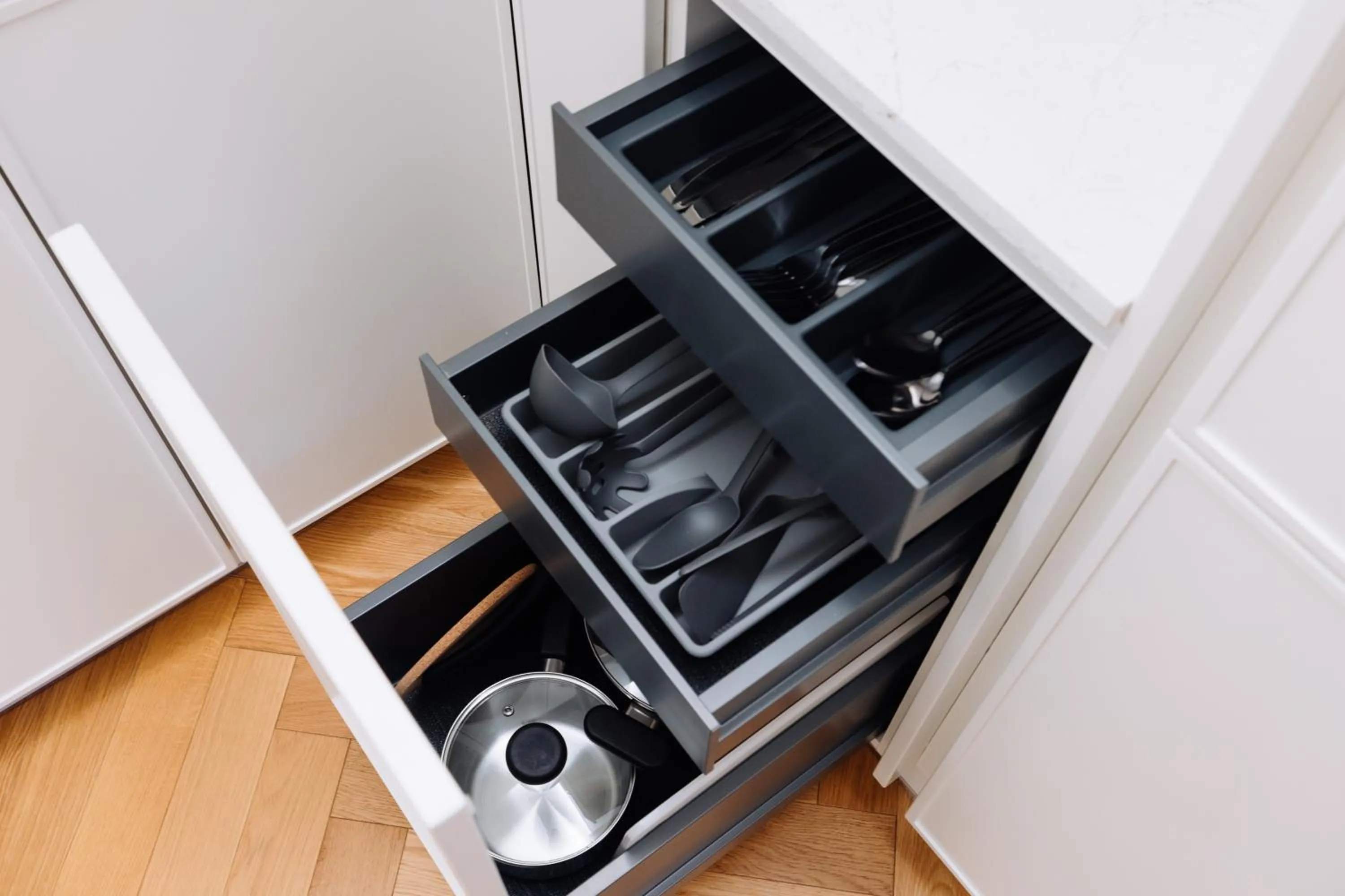 kitchen in Hestia Hotel Barons Old Town