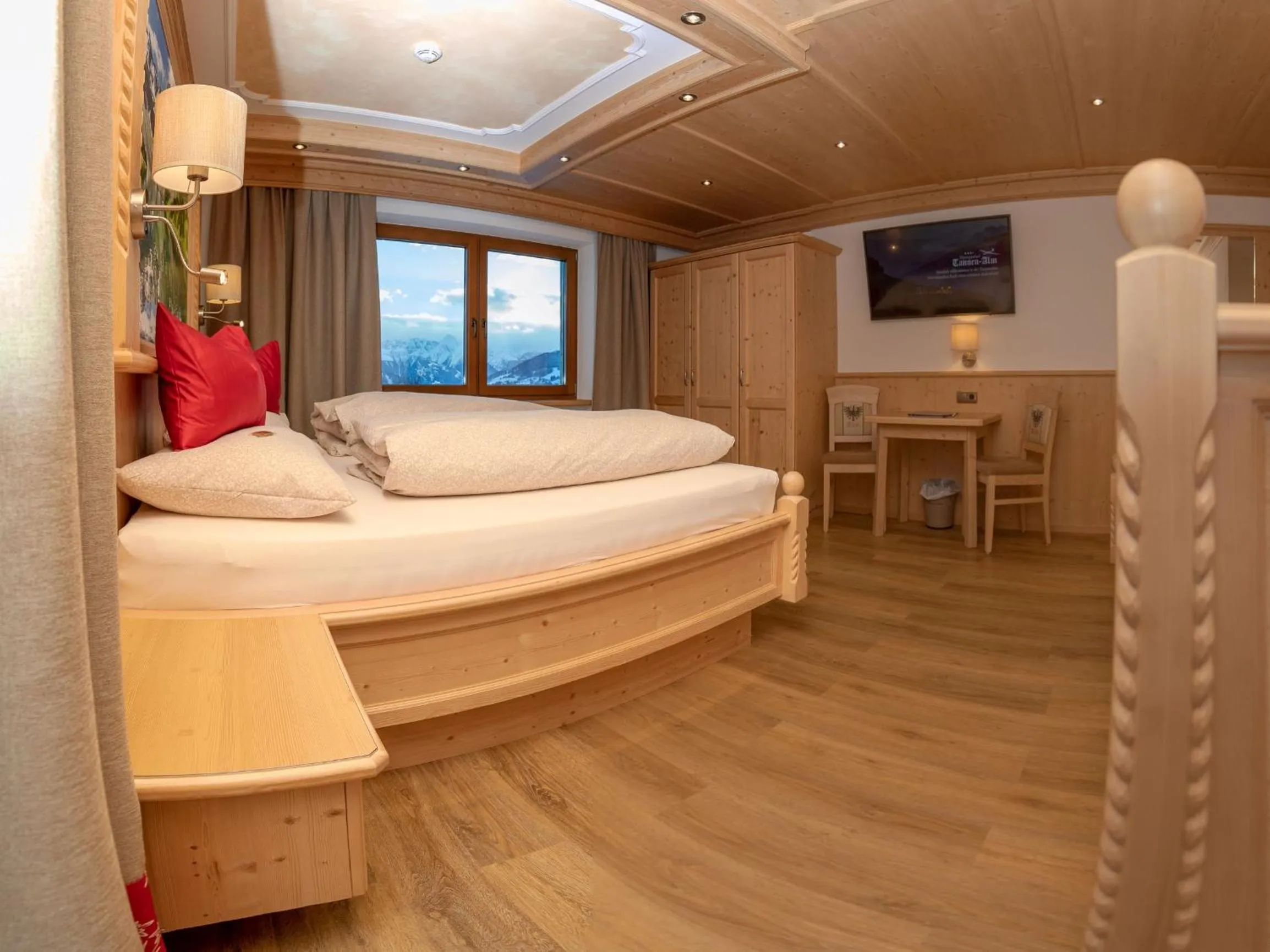 Bed in Gasthof Tannen - Alm