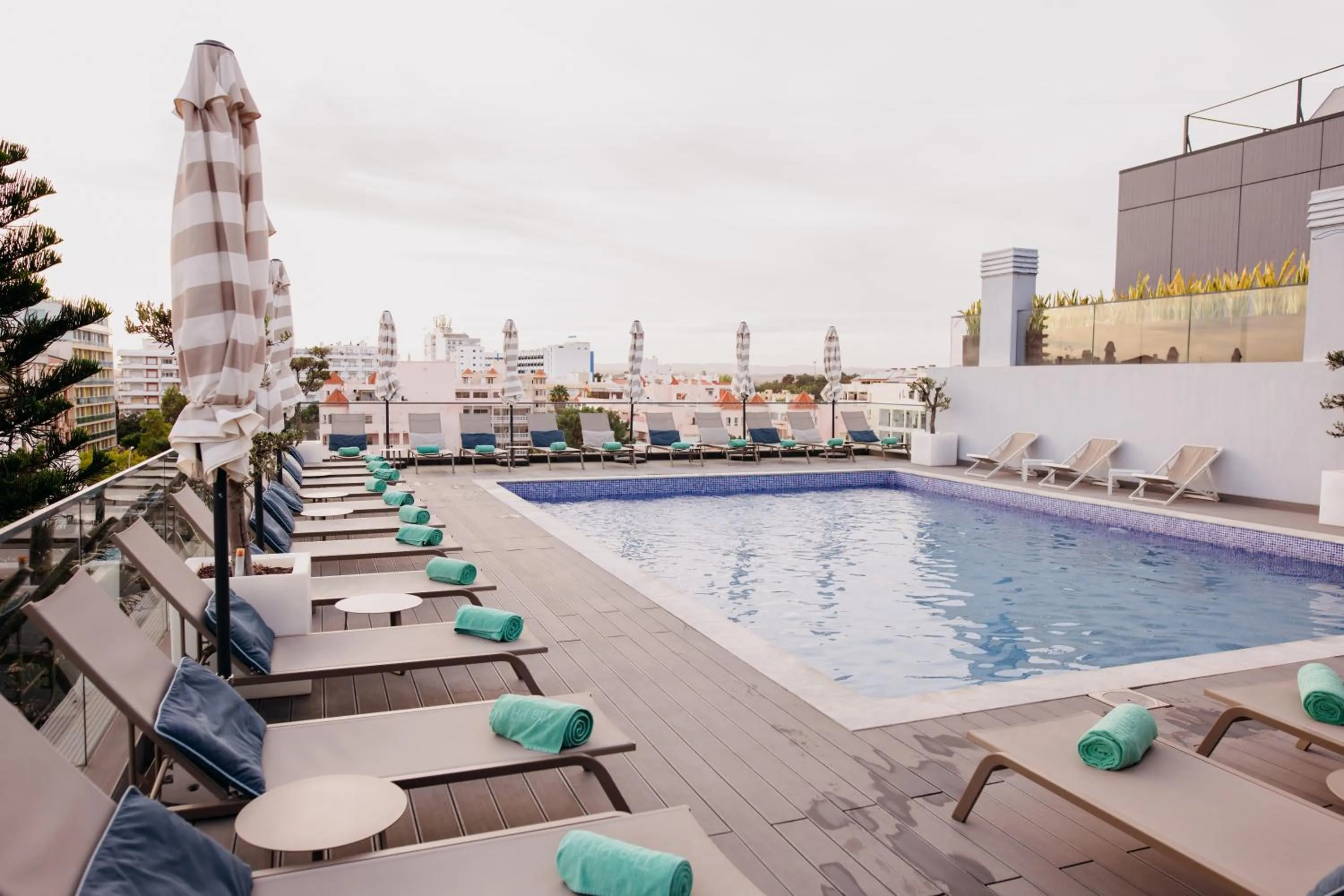 Day in The Prime Energize Hotel & SPA - Algarve