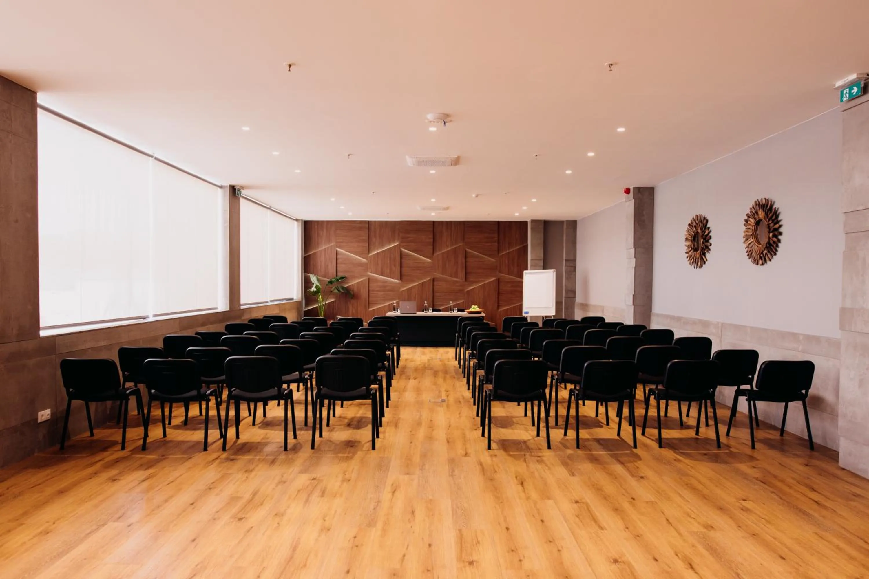 Meeting/conference room in The Prime Energize Hotel & SPA - Algarve