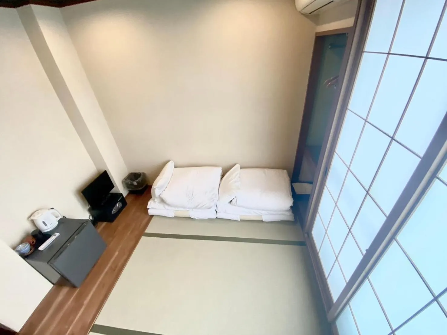 Bed in Seiki Kyoto Station