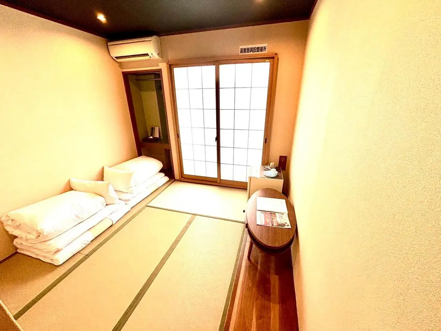 Quadruple Room with Private Bathroom in Seiki Kyoto Station Quadruple Room with Private Bathroom in Seiki Kyoto Station