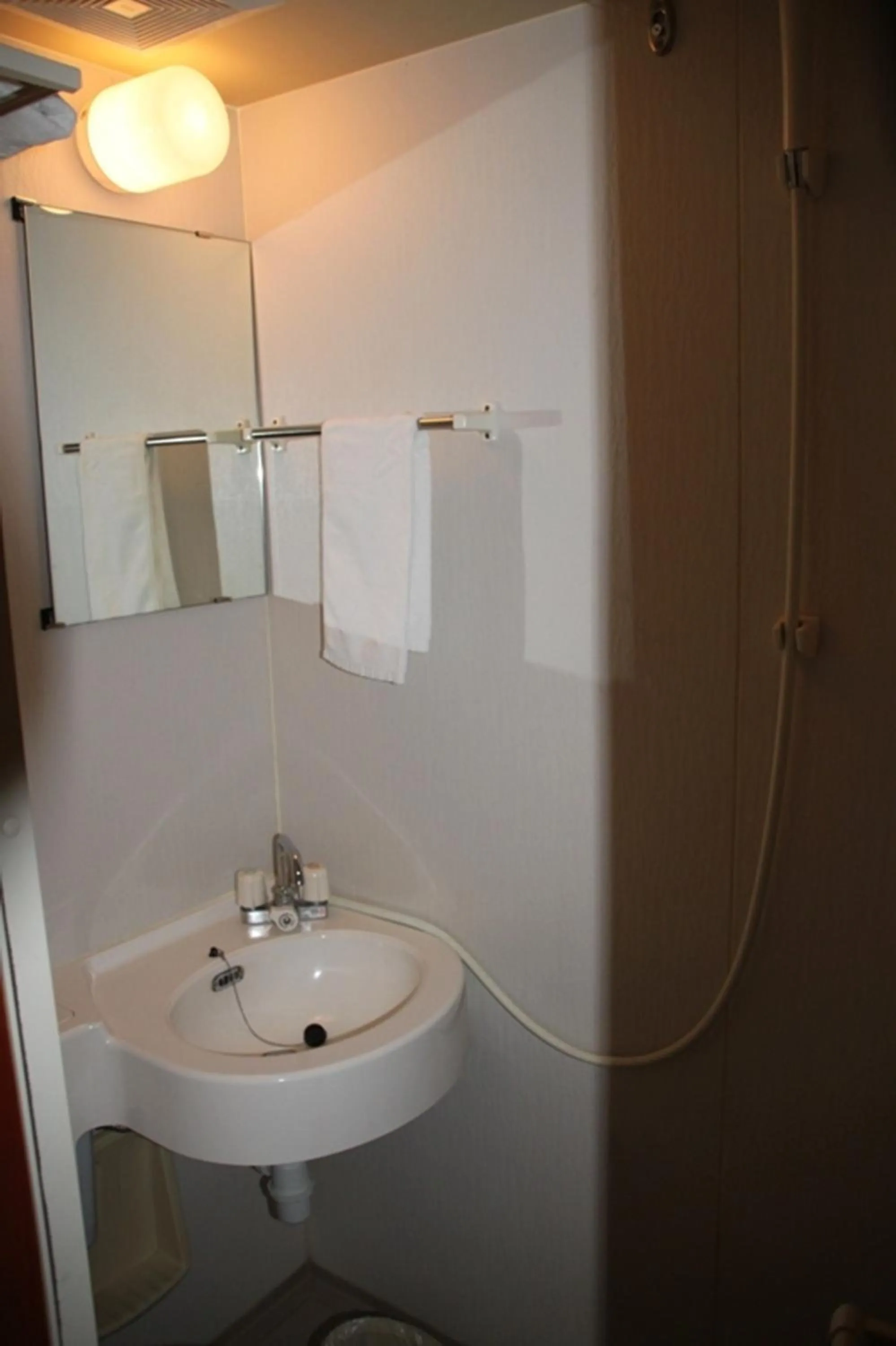 Toilet in Jinjiang Inn - Shanghai Changning