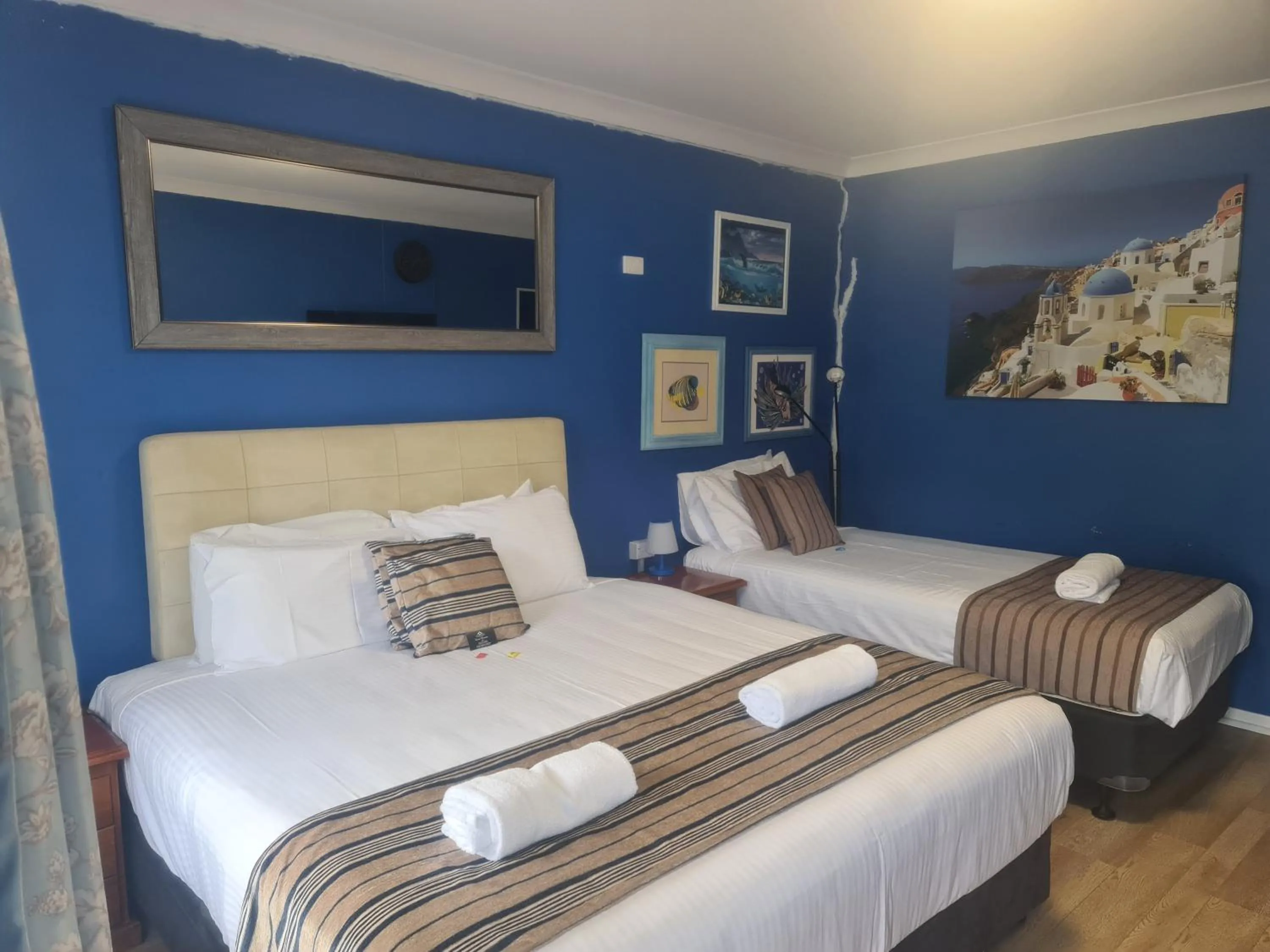 Bed in Valley View Motel