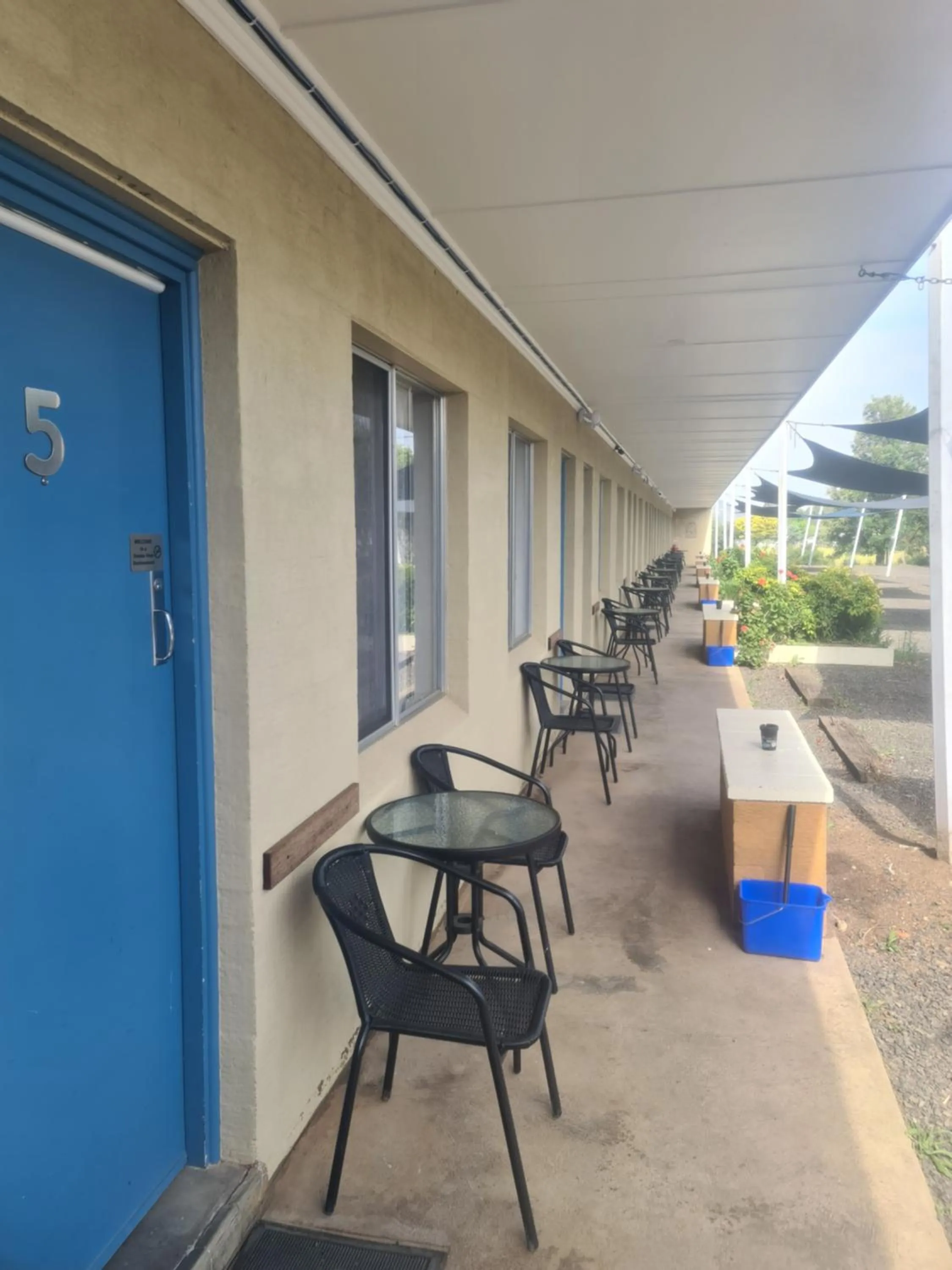 Facade/entrance in Valley View Motel