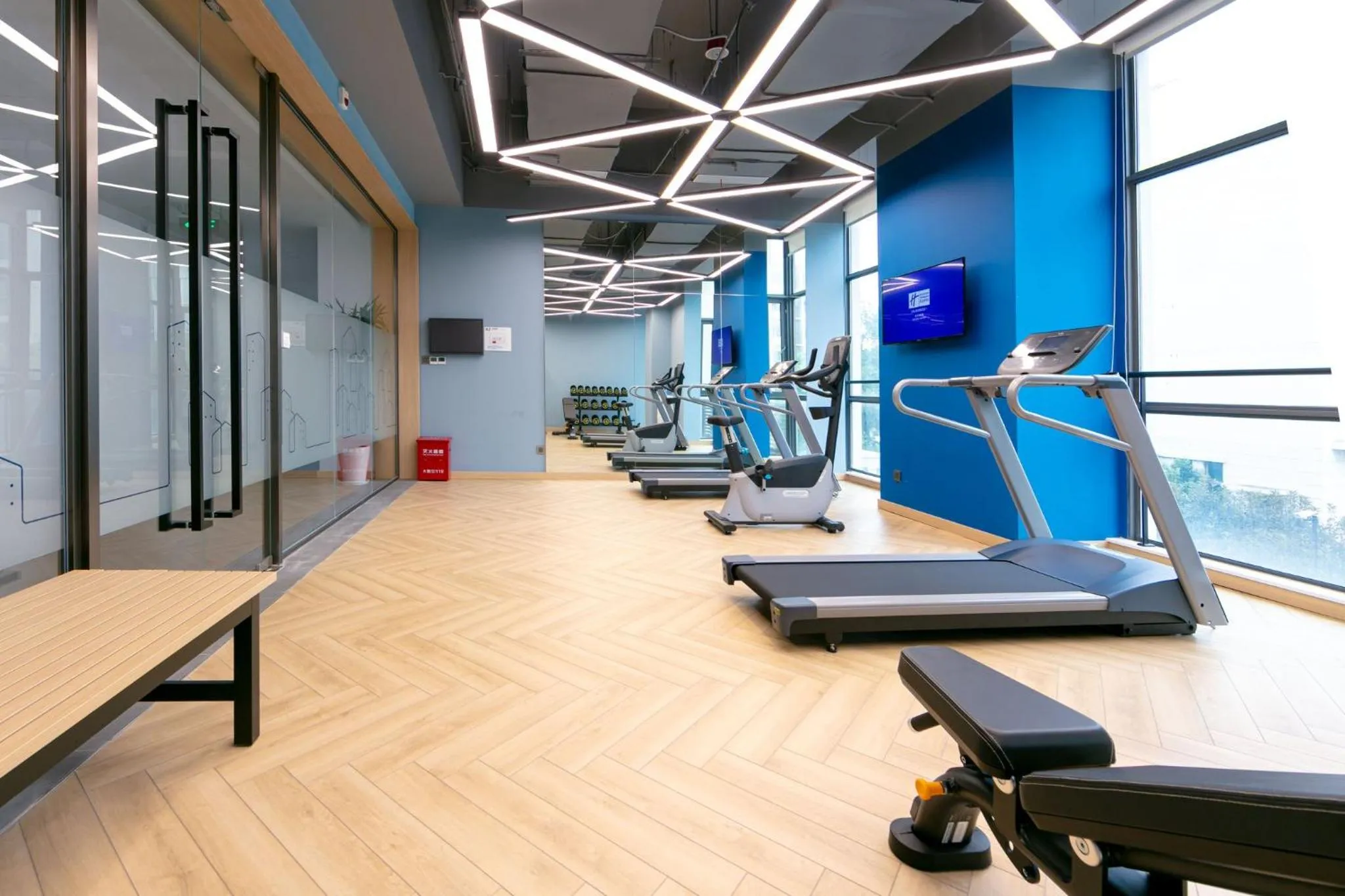 Fitness centre/facilities in Holiday Inn Express Shanghai Pudong Airport by IHG