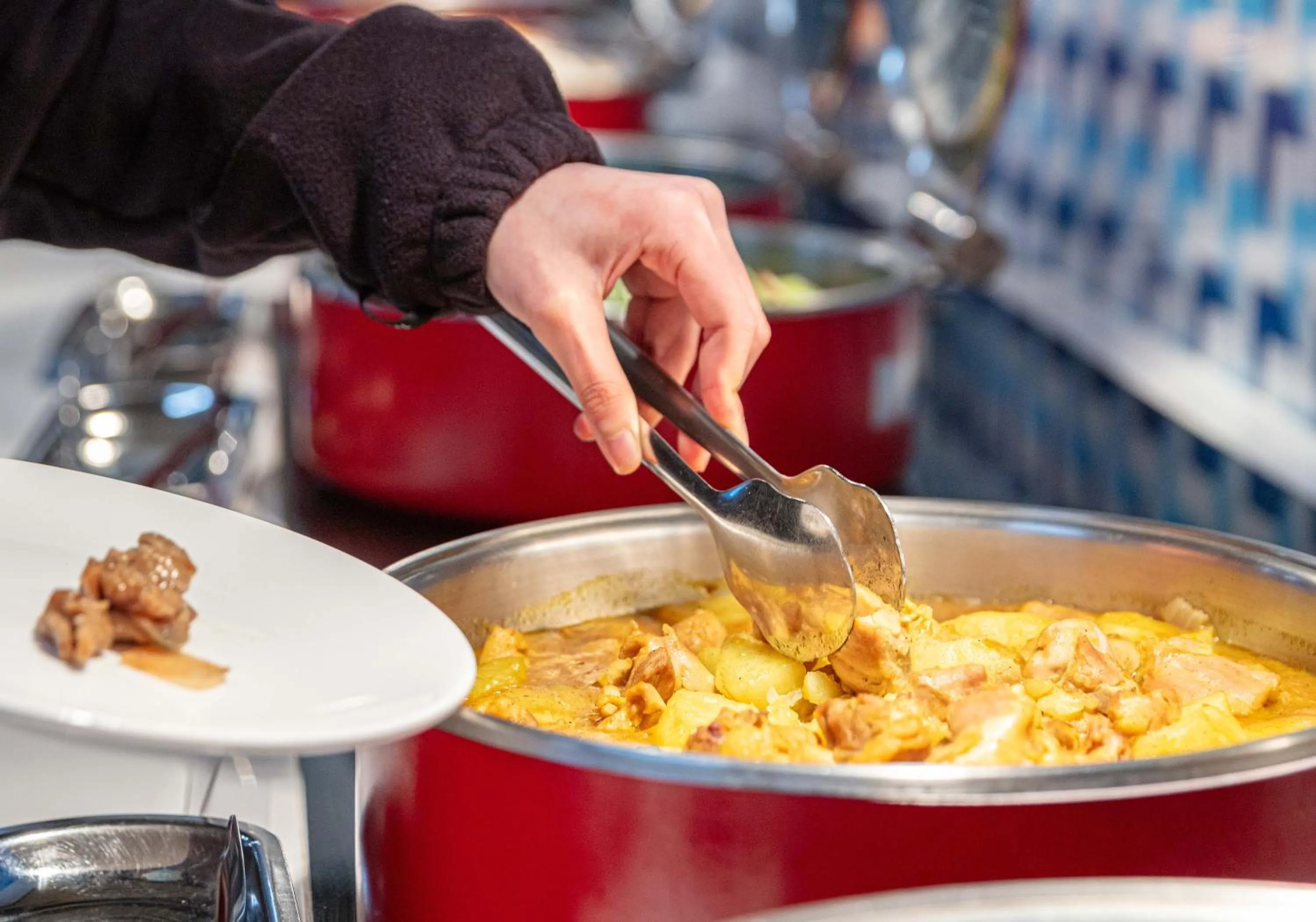 Dinner in Holiday Inn Express Shanghai Pudong Airport by IHG